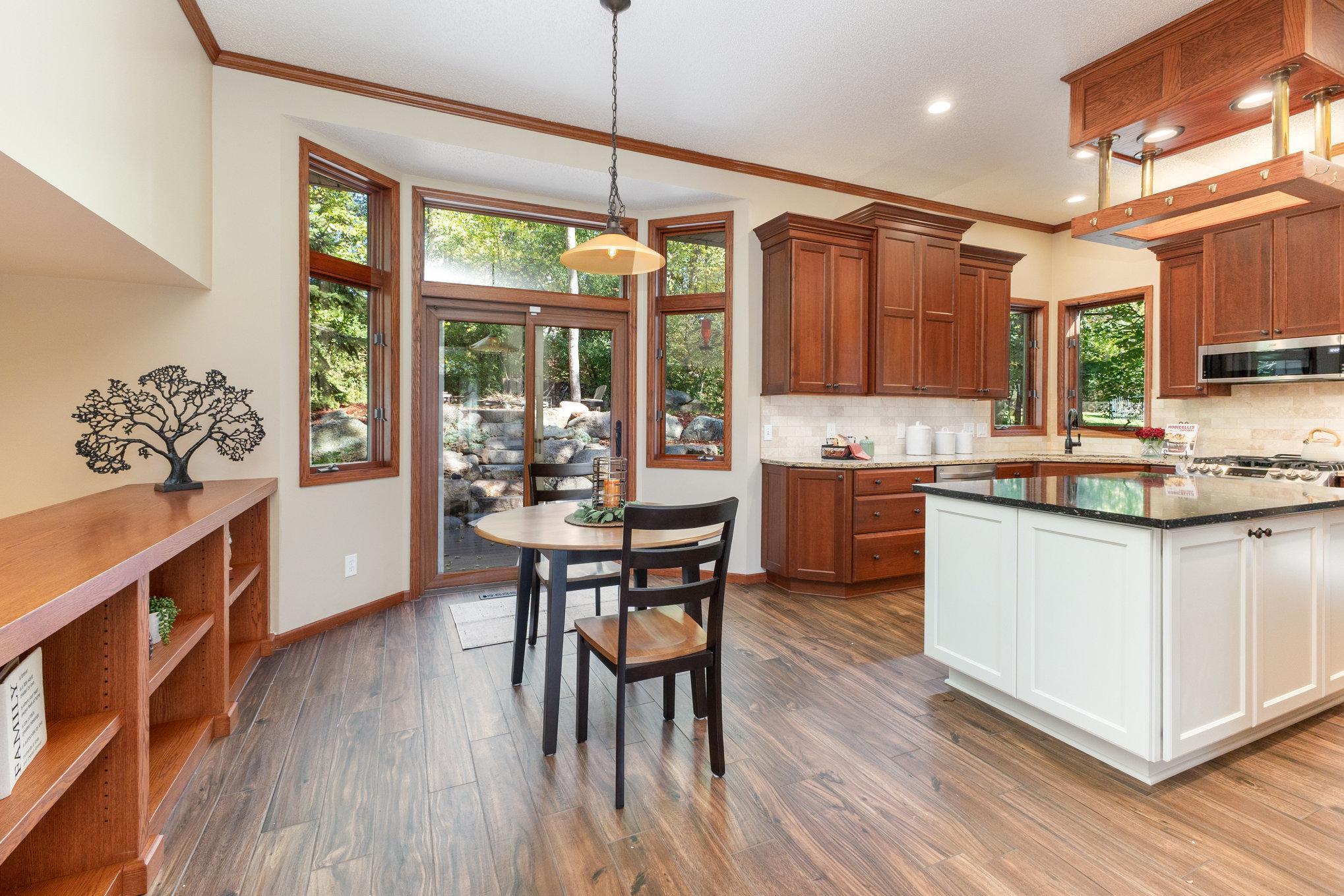 Lakeville, Minnesota, 55044, United States, 4 Bedrooms Bedrooms, ,3 BathroomsBathrooms,Residential,For Sale,1963667