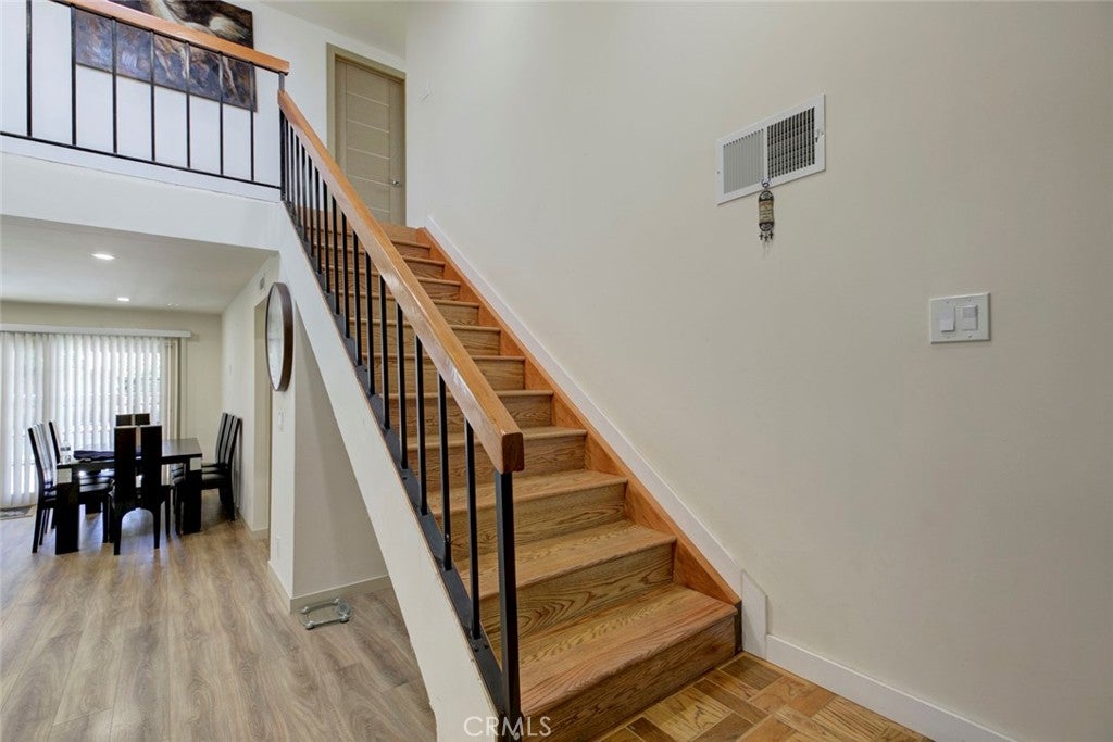 North Hills, California, 91343, United States, 4 Bedrooms Bedrooms, ,4 BathroomsBathrooms,Residential,For Sale,1997104