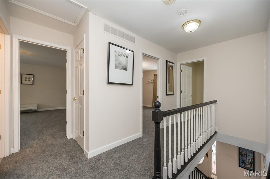 Chesterfield, Missouri, 63017, United States, 5 Bedrooms Bedrooms, ,4 BathroomsBathrooms,Residential,For Sale,2002009