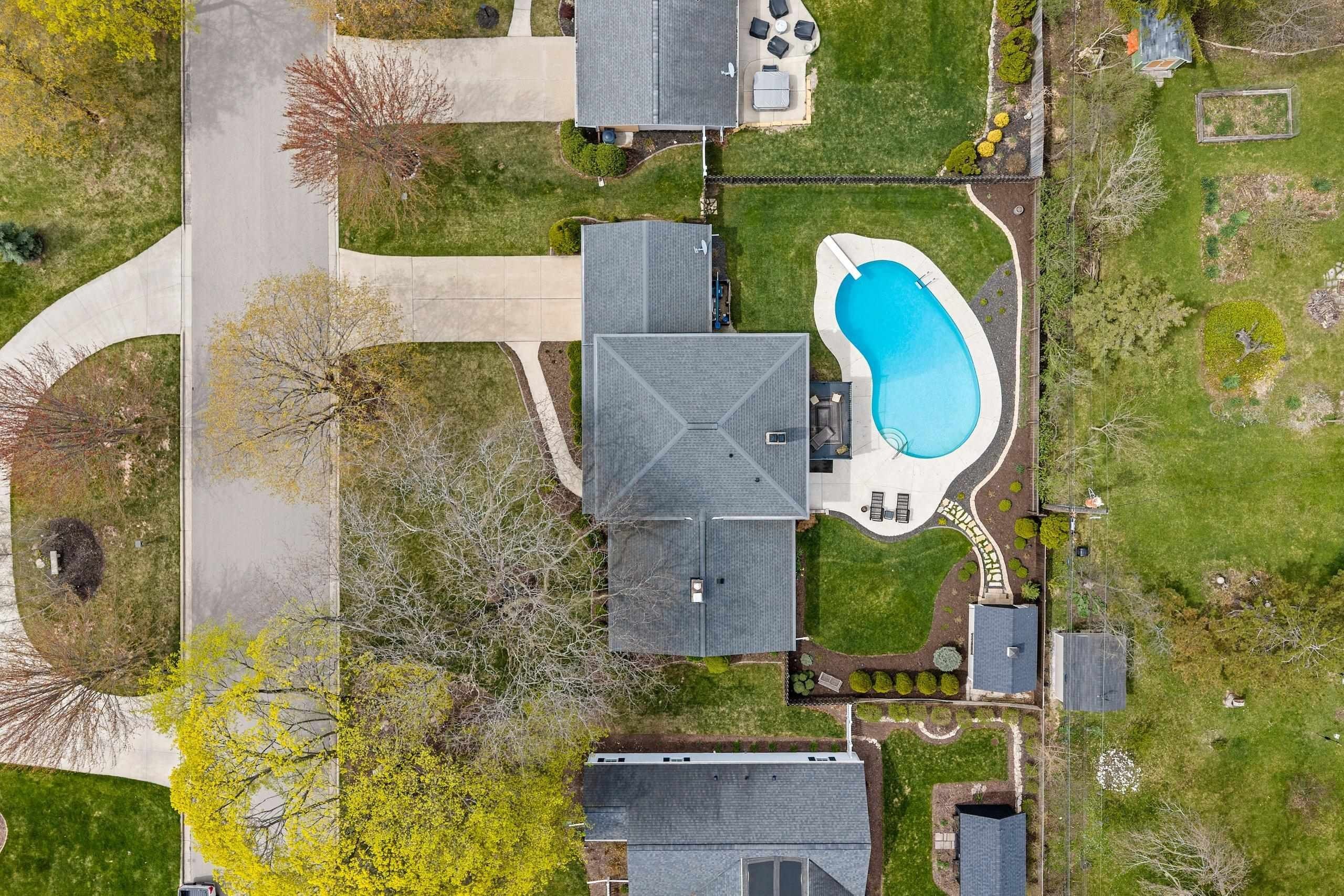 GREEN BAY, Wisconsin, 54301, United States, 4 Bedrooms Bedrooms, ,3 BathroomsBathrooms,Residential,For Sale,2048088