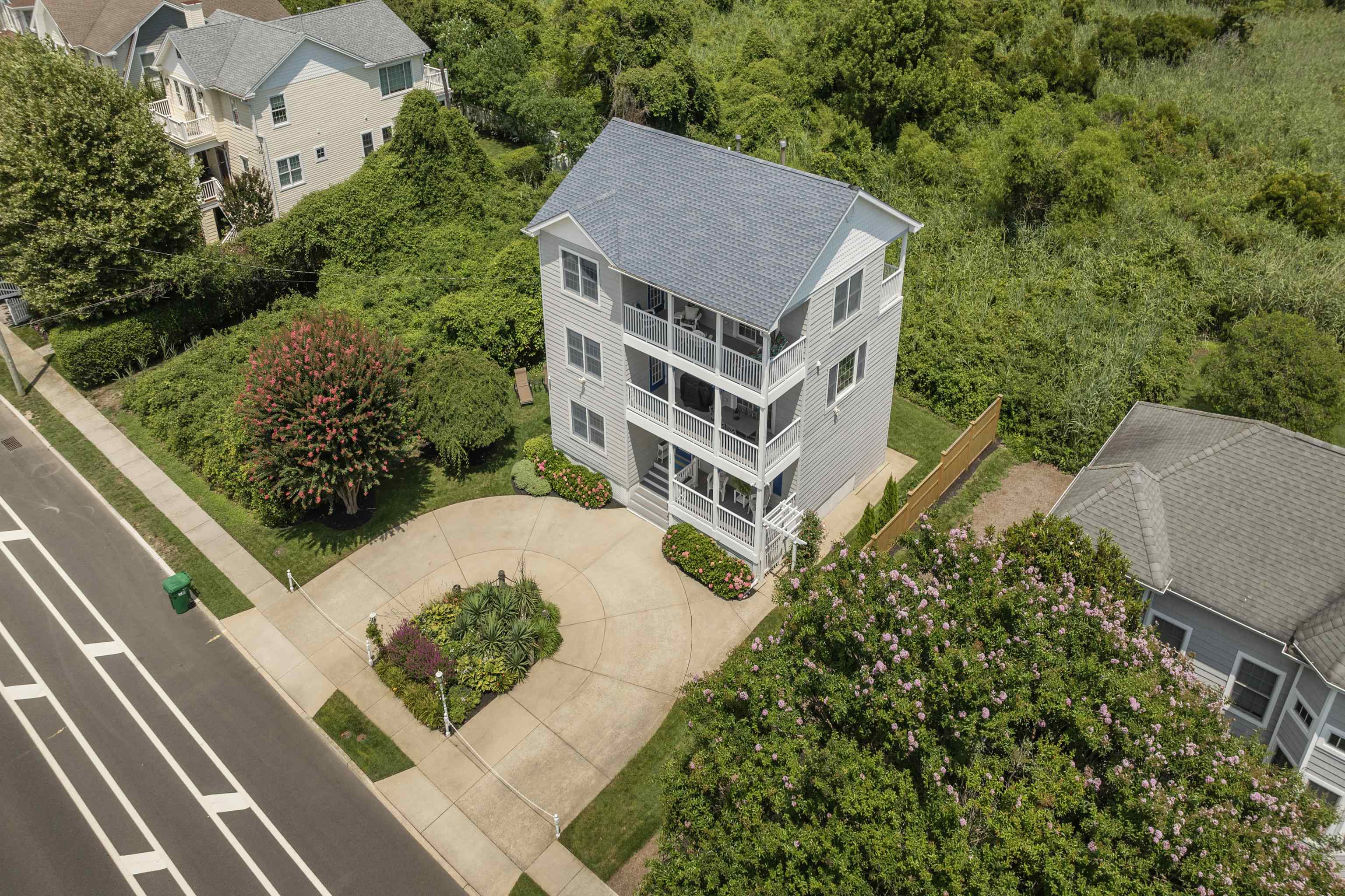 Cape May, New Jersey, 08204, United States, 4 Bedrooms Bedrooms, ,2 BathroomsBathrooms,Residential,For Sale,1988932