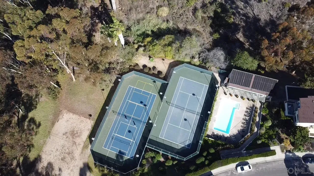 San Diego, California, 92111, United States, 2 Bedrooms Bedrooms, ,3 BathroomsBathrooms,Residential,For Sale,2003271