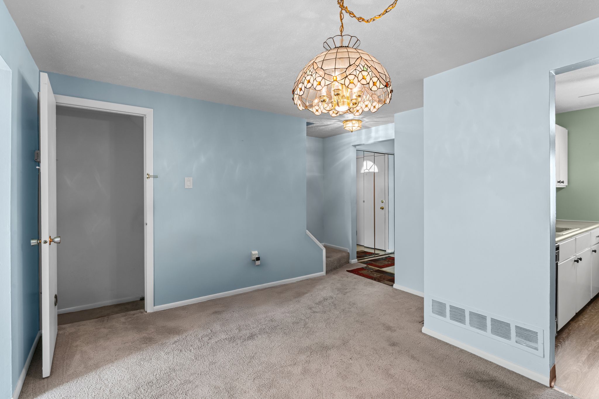  128 Arrowood Drive, Cranberry Township, PA 16066 - 物件實景