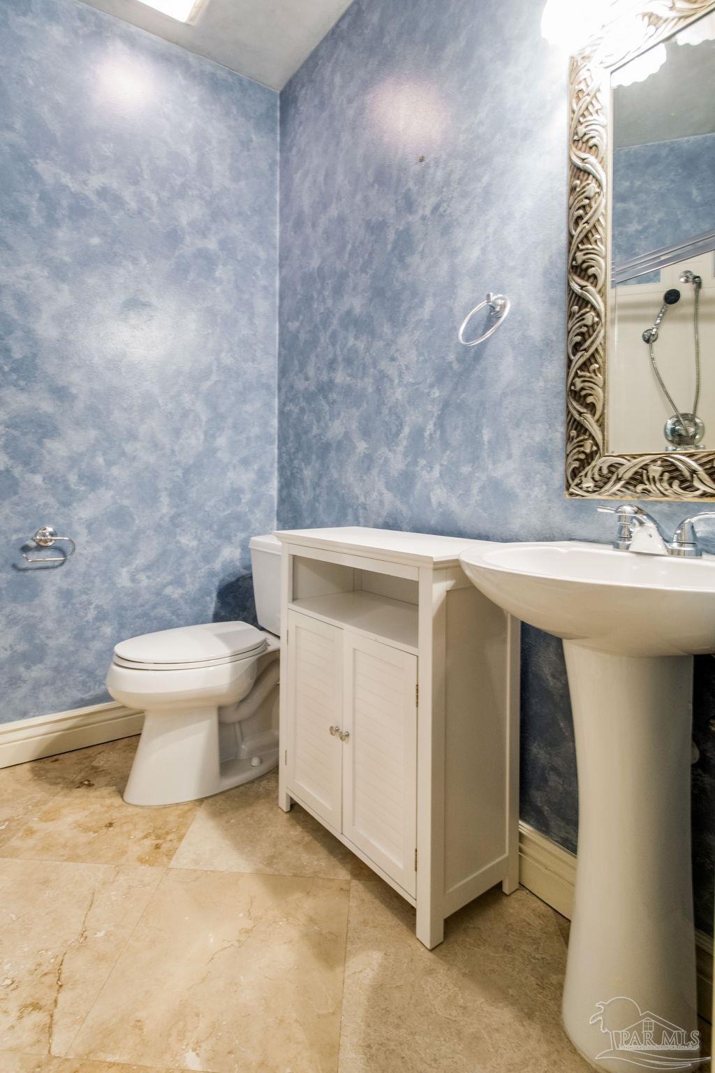 Pensacola, Florida, 32504, United States, 3 Bedrooms Bedrooms, ,4 BathroomsBathrooms,Residential,For Sale,1893551