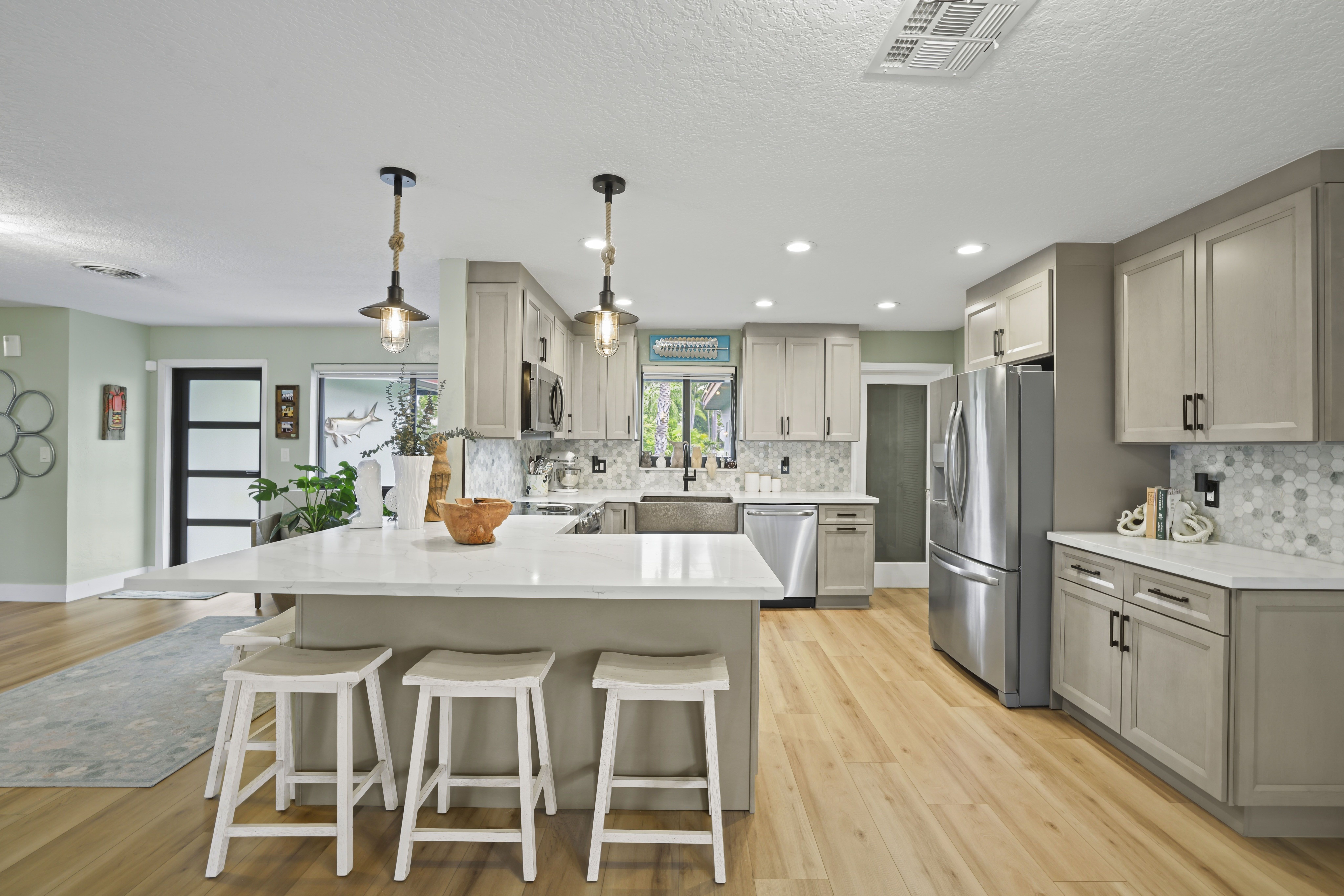  2332 NE 17th Terrace, Wilton Manors, FL, 33305 - 物件實景