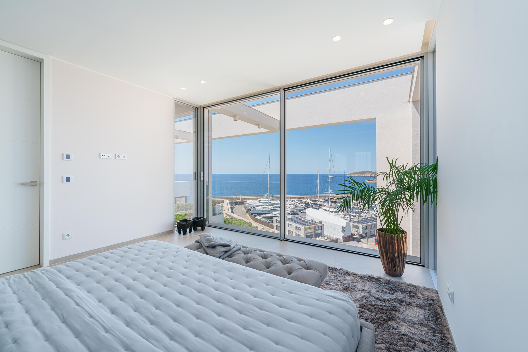  Villa with pool on the beachfront in Calviá - 物件實景