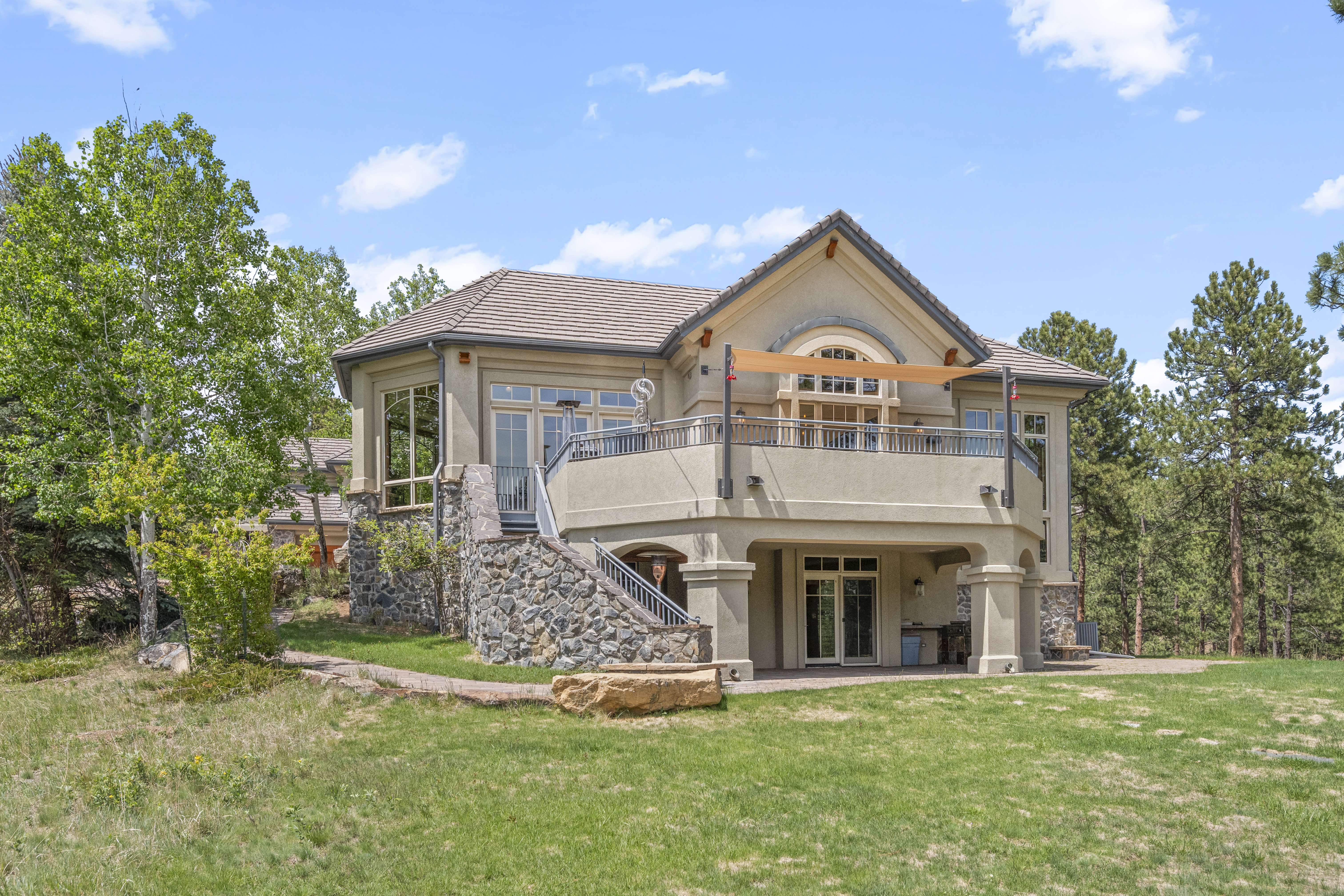  Extraordinary Custom Estate - 物件實景