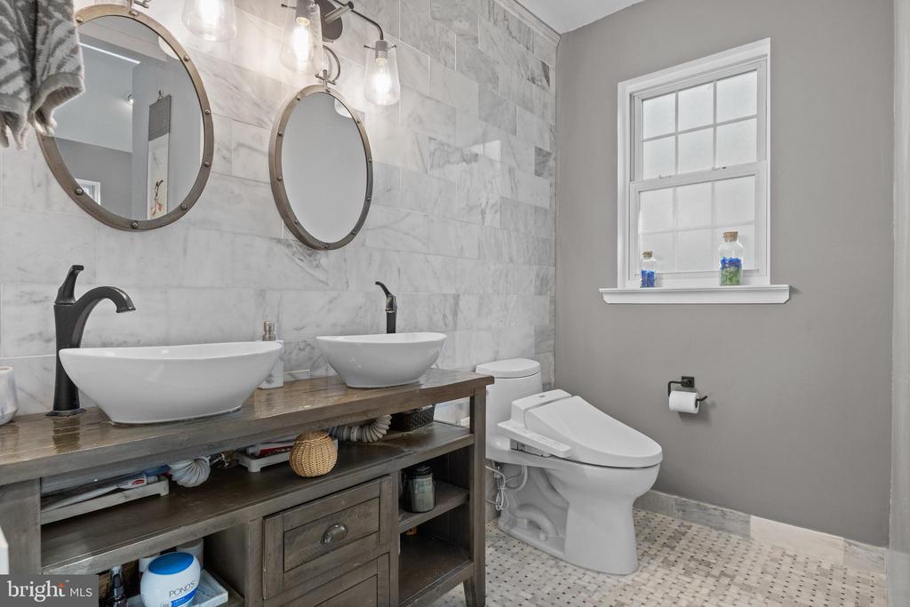 Jackson, New Jersey, 08527, United States, 3 Bedrooms Bedrooms, ,3 BathroomsBathrooms,Residential,For Sale,1916215