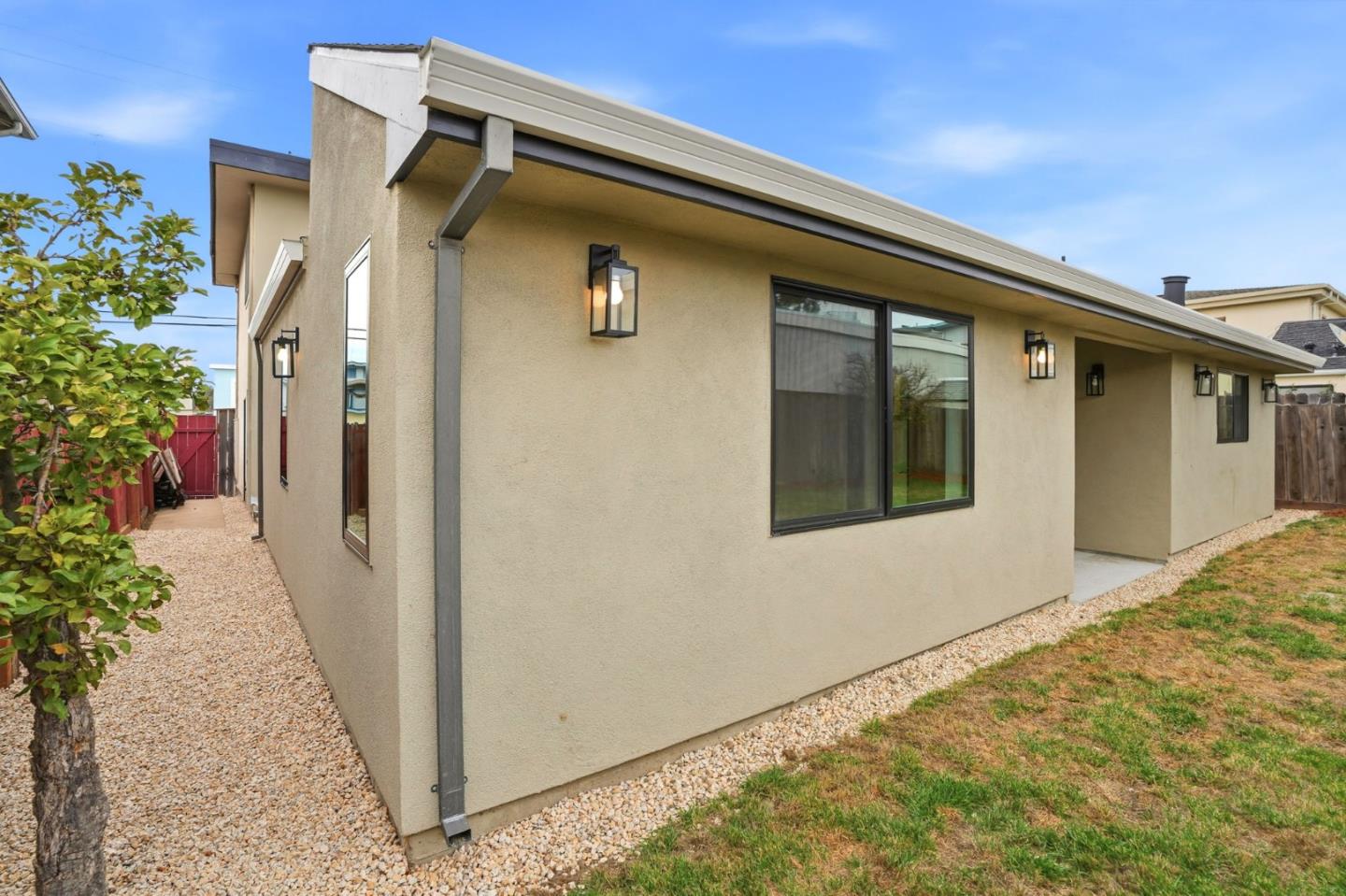 Millbrae, California, 94030, United States, ,Residential,For Sale,1991963