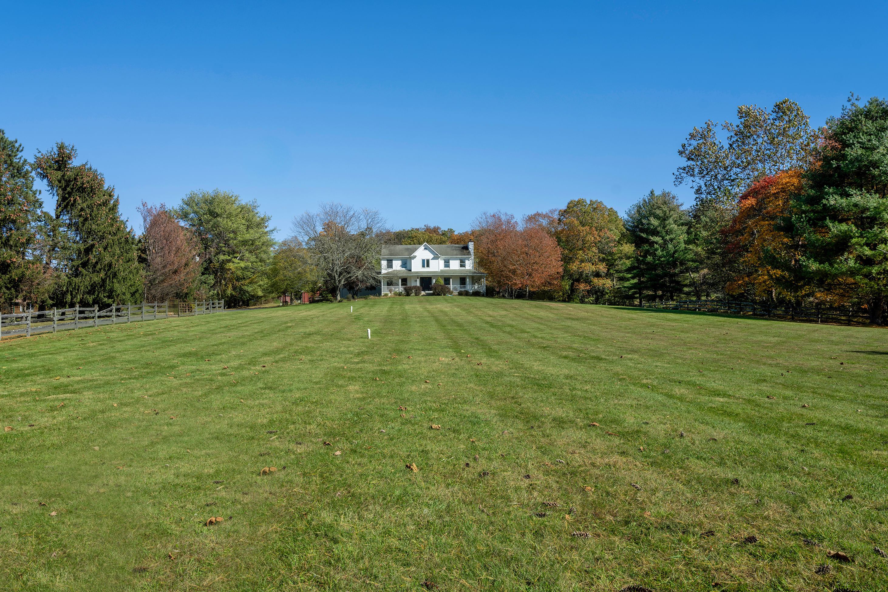  Luxury Country Living with Smart Home Features - 物件實景