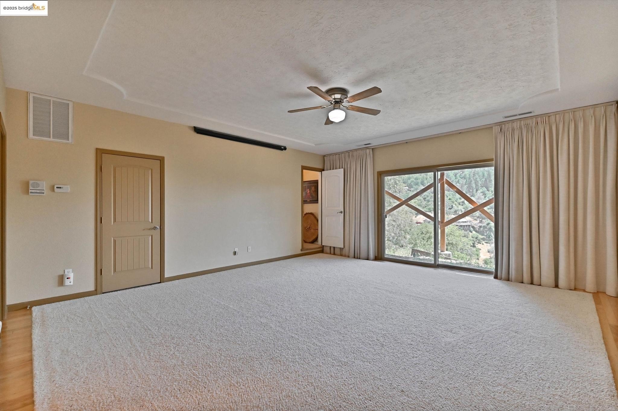 Tuolumne, California, 95379, United States, 5 Bedrooms Bedrooms, ,4 BathroomsBathrooms,Residential,For Sale,1983236