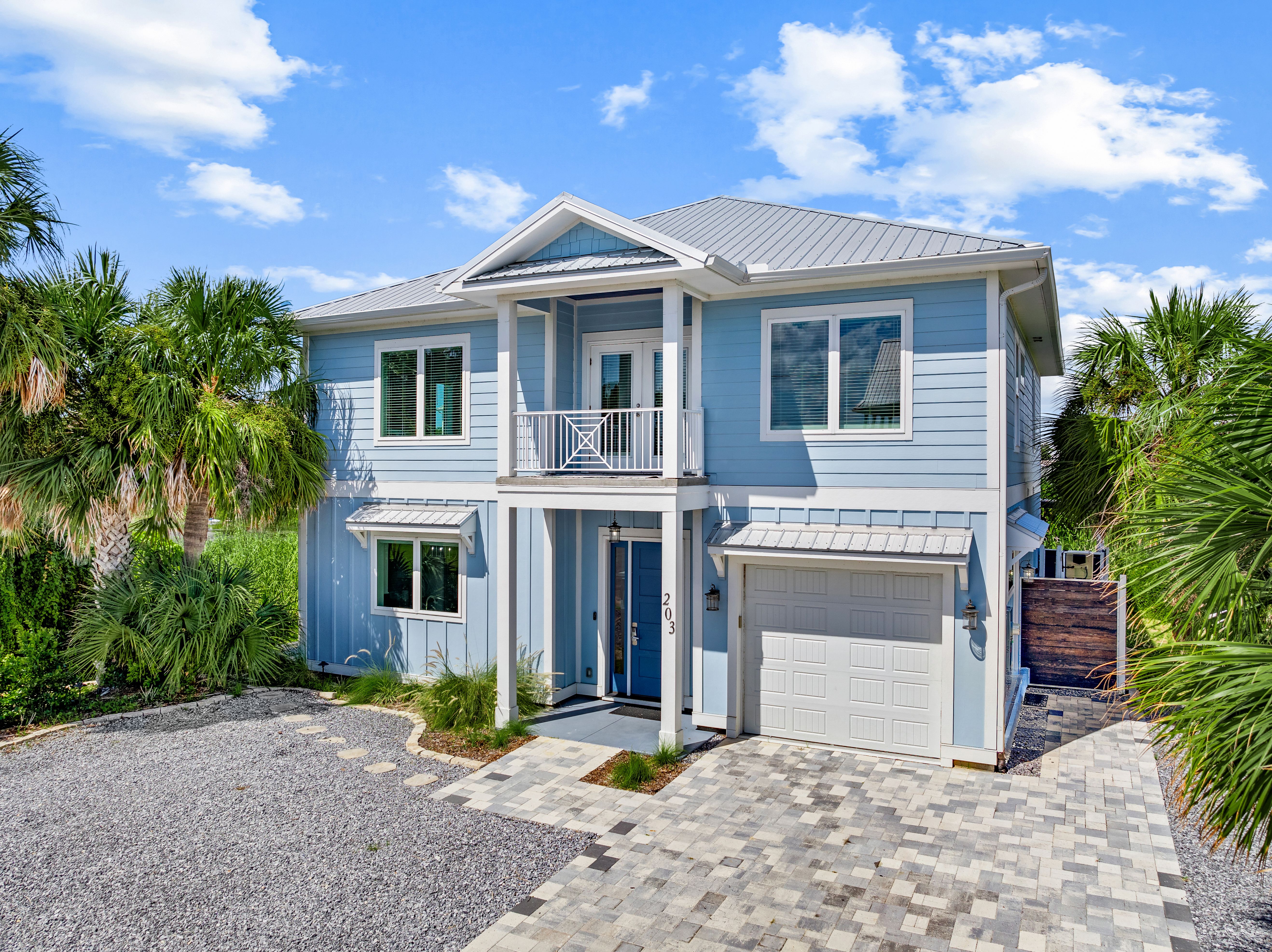 Custom Lakefront Retreat With Gulf Views And Private Pool - 物件實景