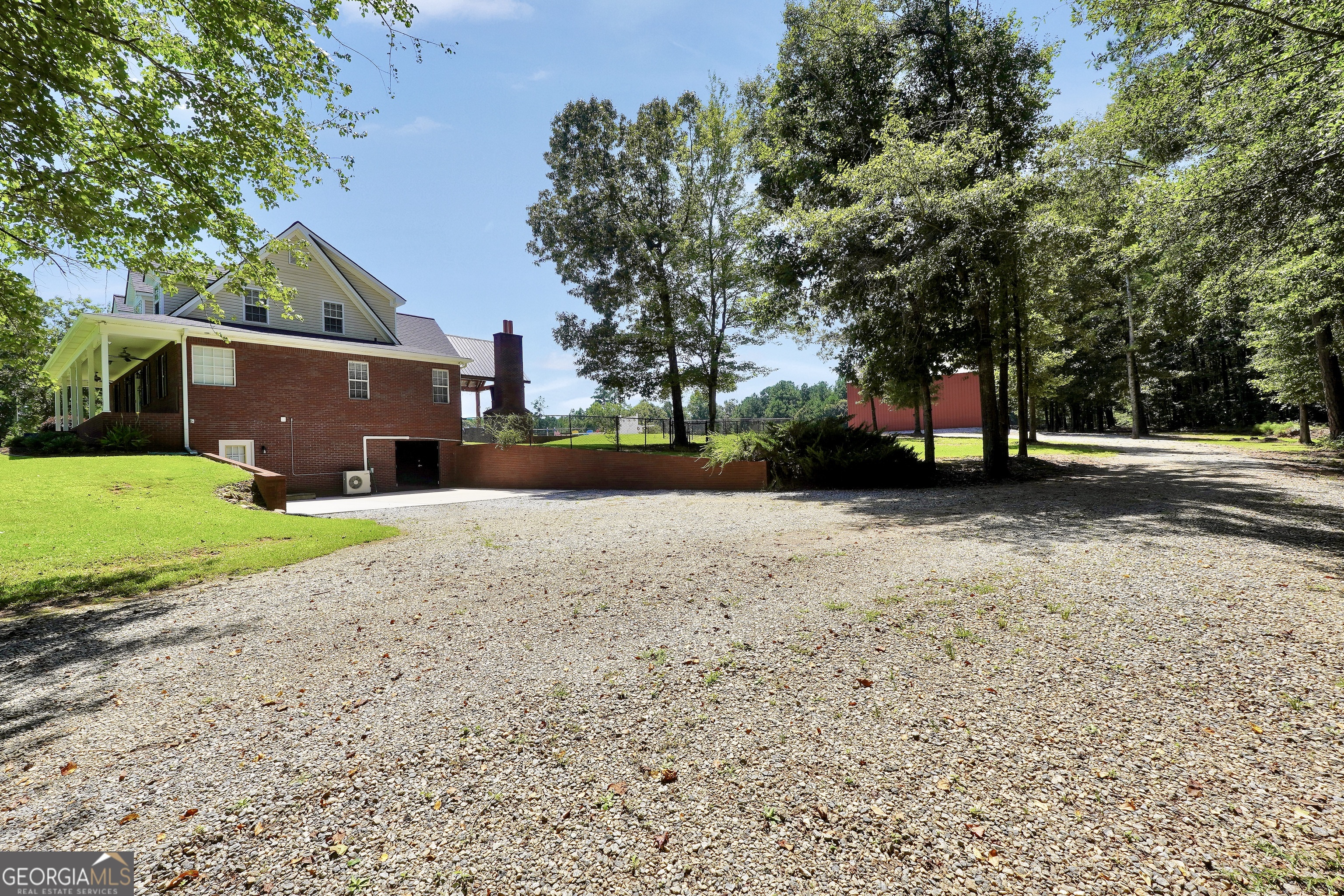 Jenkinsburg, Georgia, 30234, United States, 5 Bedrooms Bedrooms, ,4 BathroomsBathrooms,Residential,For Sale,1928448