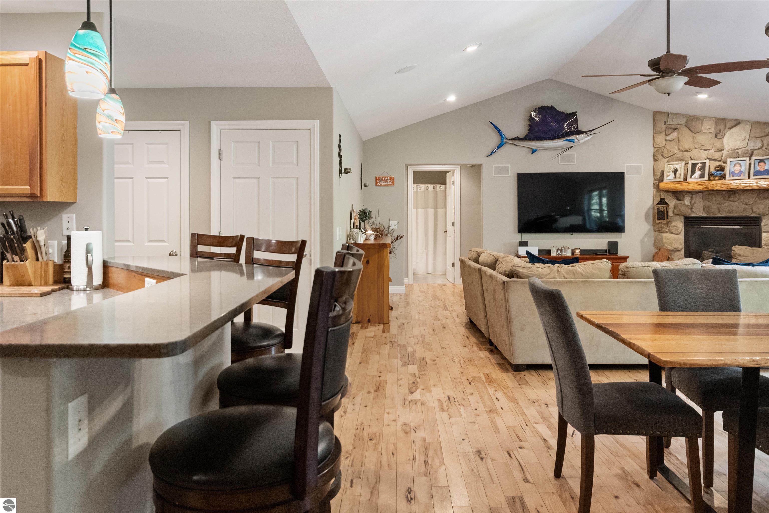 Traverse City, Michigan, 49685, United States, 5 Bedrooms Bedrooms, ,2 BathroomsBathrooms,Residential,For Sale,1960952