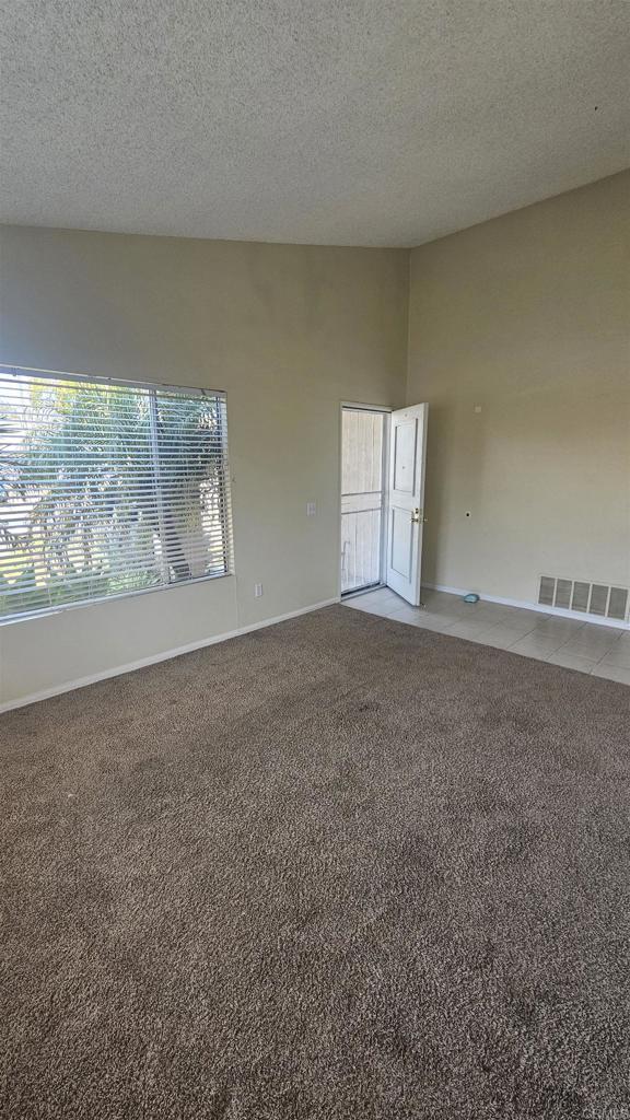 Oceanside, California, 92056, United States, 3 Bedrooms Bedrooms, ,2 BathroomsBathrooms,Residential,For Sale,1862541