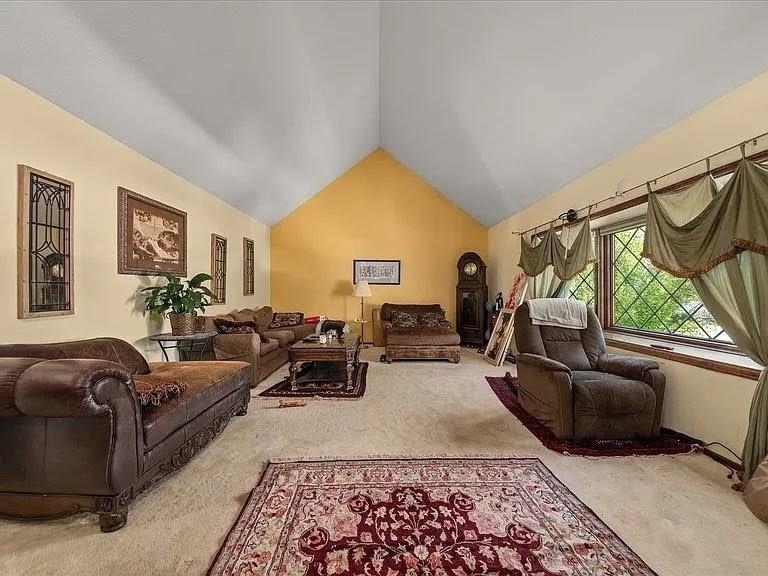 Spokane, Washington, 99208, United States, 5 Bedrooms Bedrooms, ,4 BathroomsBathrooms,Residential,For Sale,1979653