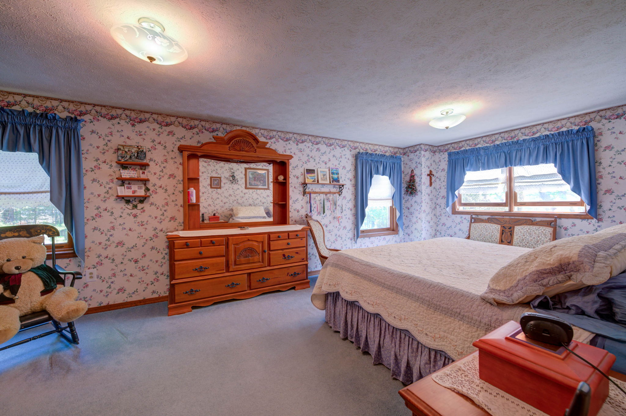 Gray, Maine, 04039, United States, 3 Bedrooms Bedrooms, ,2 BathroomsBathrooms,Residential,For Sale,1874215