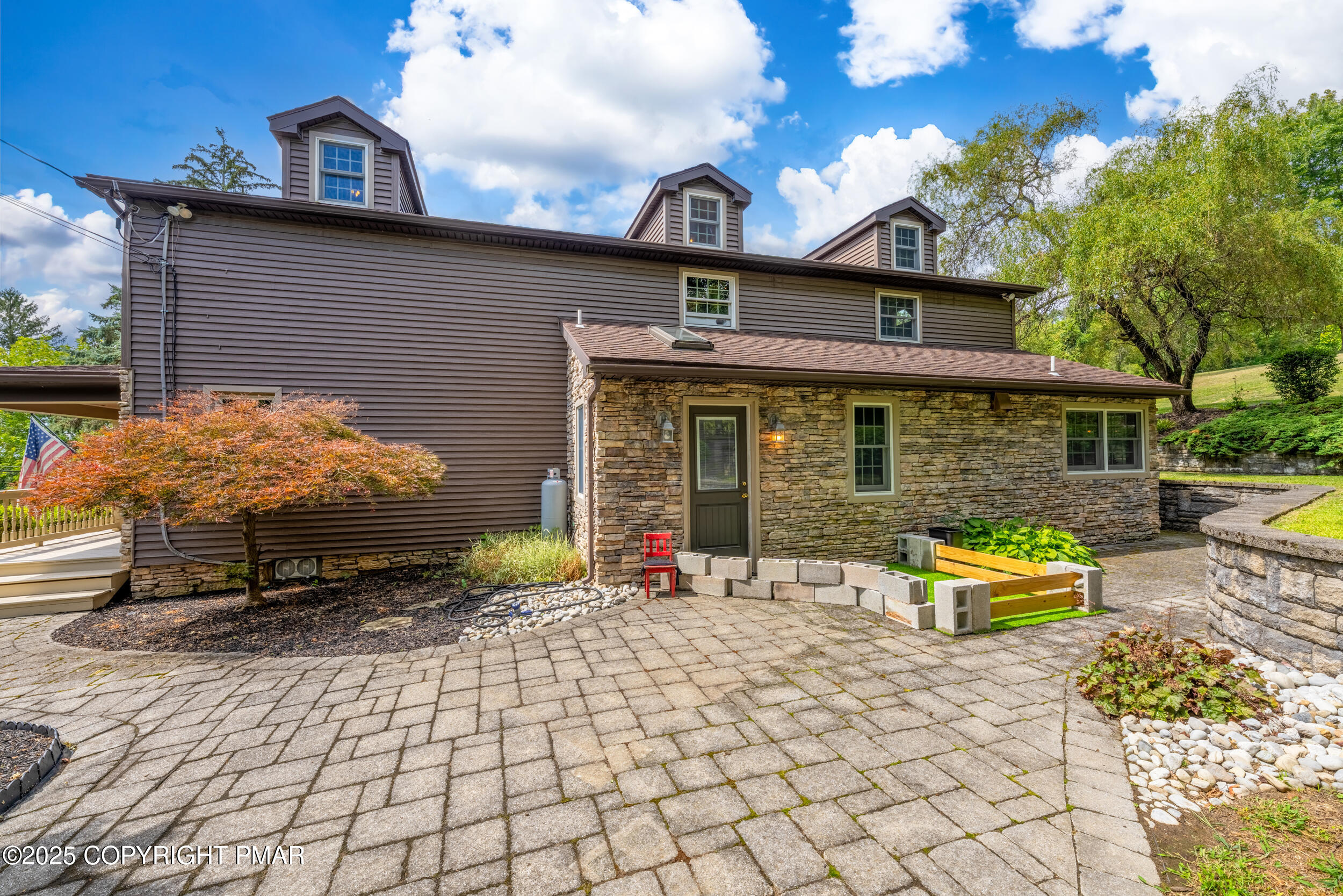 Bangor, Pennsylvania, 18013, United States, 3 Bedrooms Bedrooms, ,2 BathroomsBathrooms,Residential,For Sale,1934603