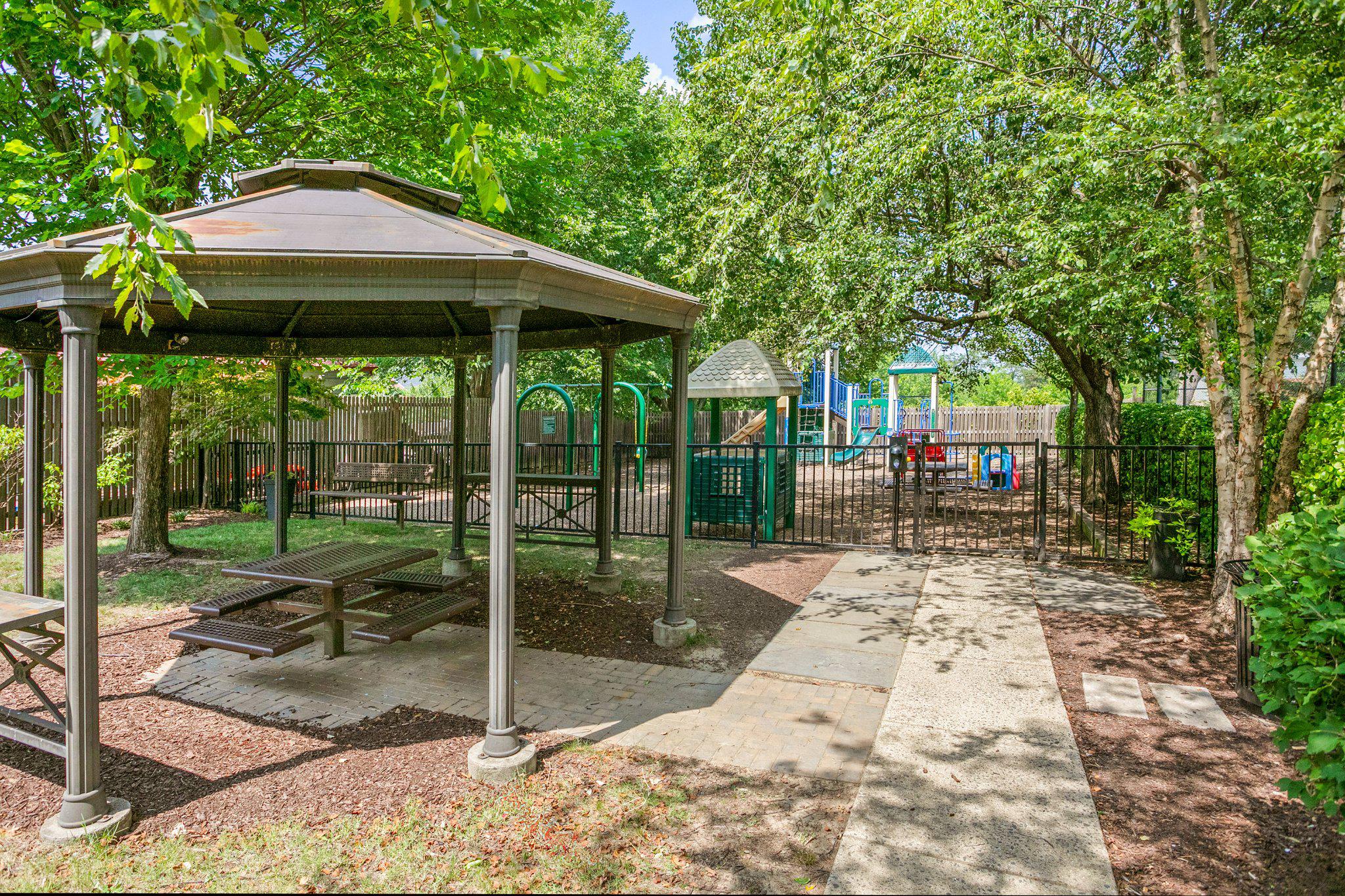  3006 S Columbus Street, Arlington, VA, 22206 - 物件實景