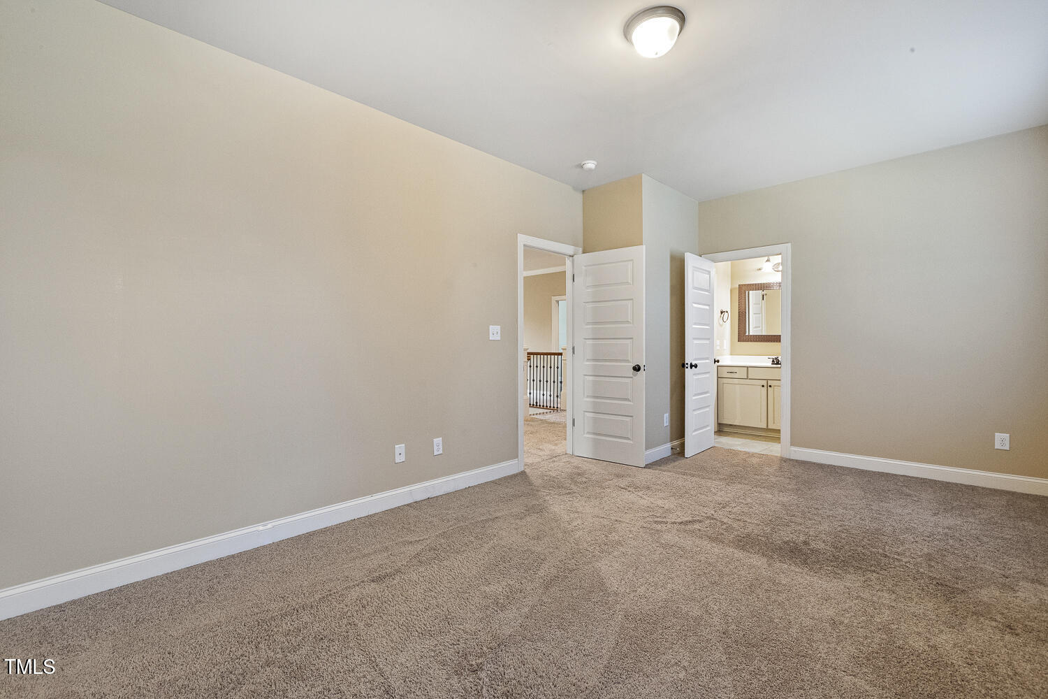 Fuquay Varina, North Carolina, 27526, United States, 4 Bedrooms Bedrooms, ,4 BathroomsBathrooms,Residential,For Sale,1889692