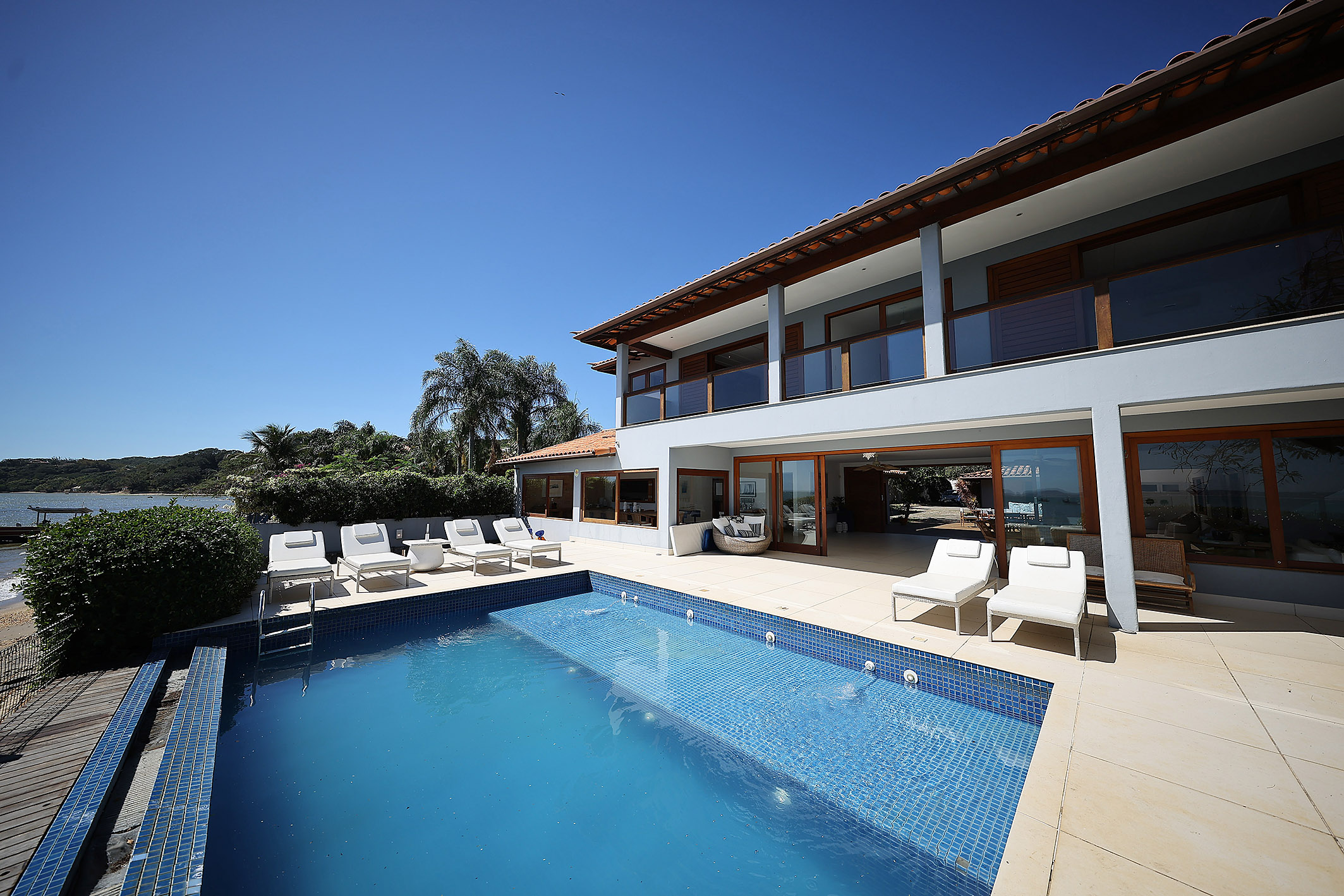  Beachfront House with Six Suites and Sunset Views in Manguinhos, Búzios - 物件實景