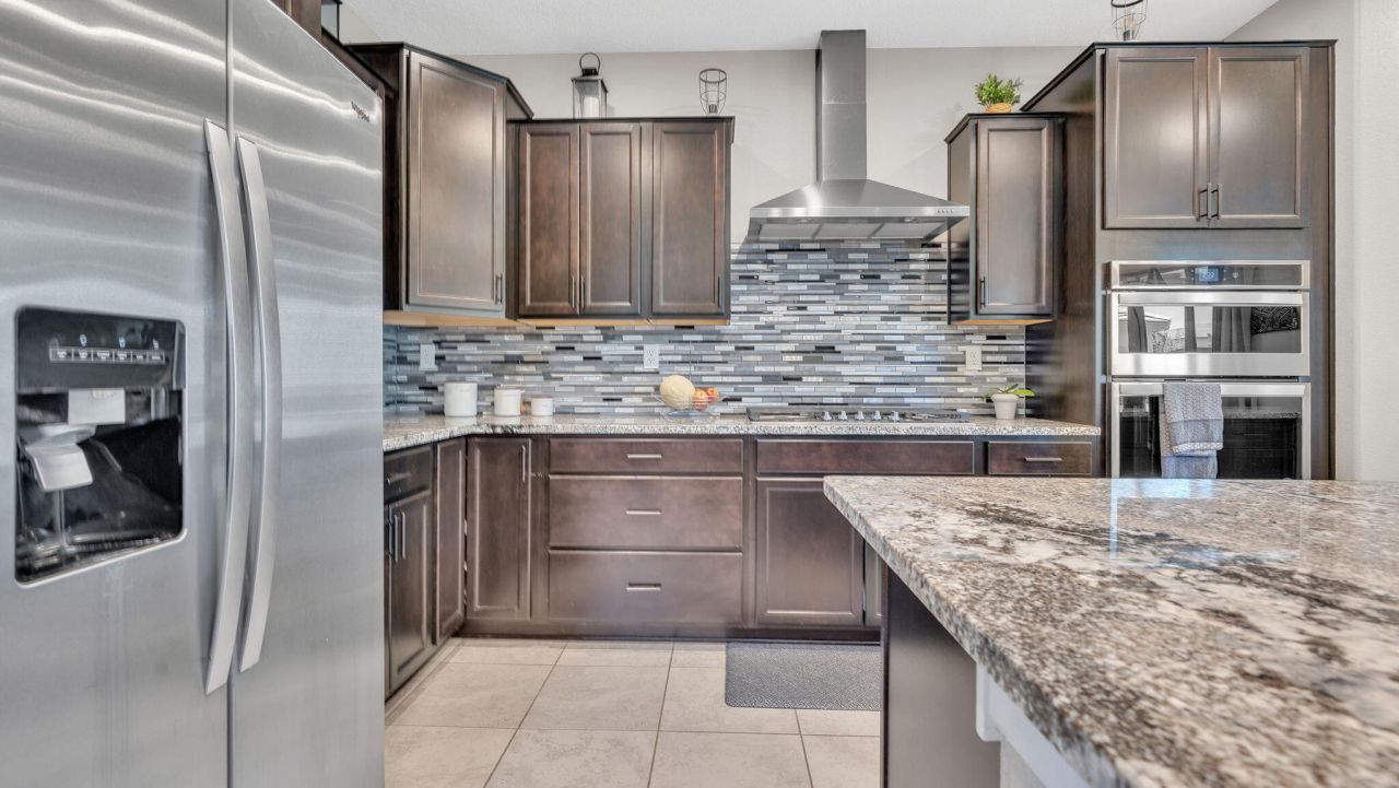 Albuquerque, New Mexico, 87106, United States, 5 Bedrooms Bedrooms, ,4 BathroomsBathrooms,Residential,For Sale,1907467