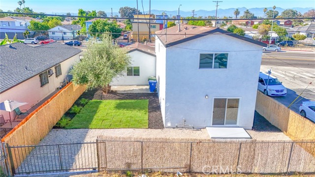 Los Angeles, California, 90059, United States, 3 Bedrooms Bedrooms, ,2 BathroomsBathrooms,Residential,For Sale,1935109