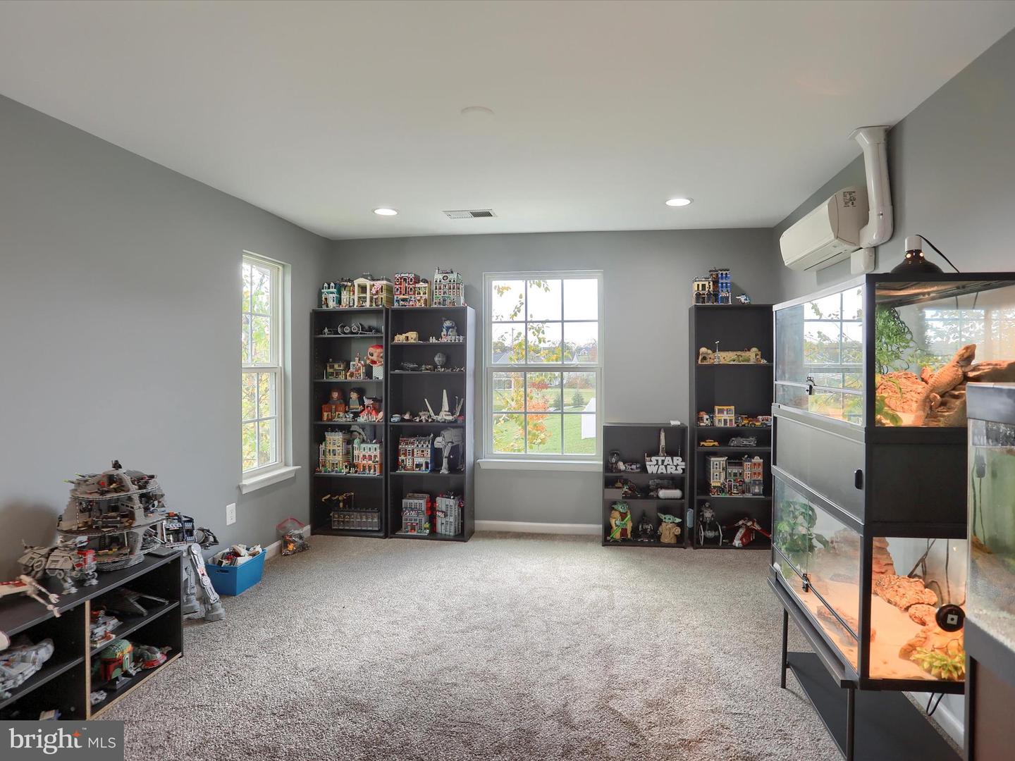 Harrisburg, Pennsylvania, 17112, United States, 5 Bedrooms Bedrooms, ,4 BathroomsBathrooms,Residential,For Sale,1970182