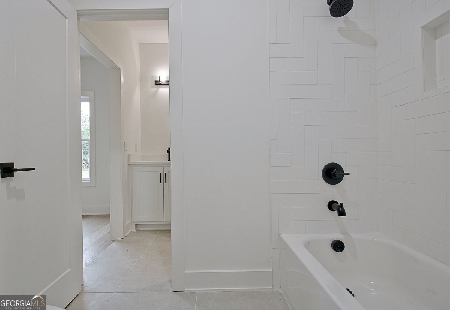Tyrone, Georgia, 30290, United States, 6 Bedrooms Bedrooms, ,6 BathroomsBathrooms,Residential,For Sale,1859039