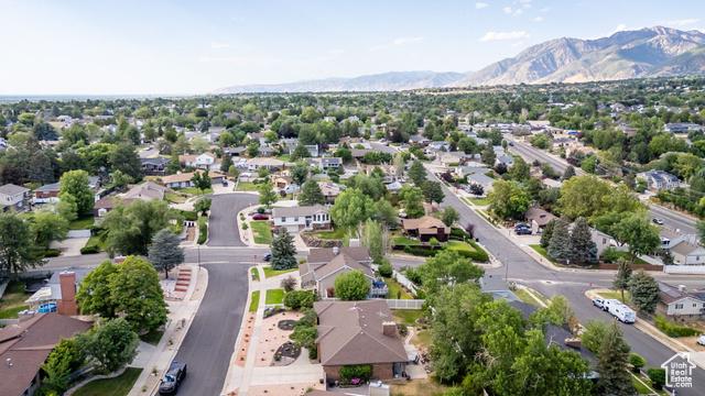 Sandy, Utah, 84092, United States, 4 Bedrooms Bedrooms, ,3 BathroomsBathrooms,Residential,For Sale,1938021
