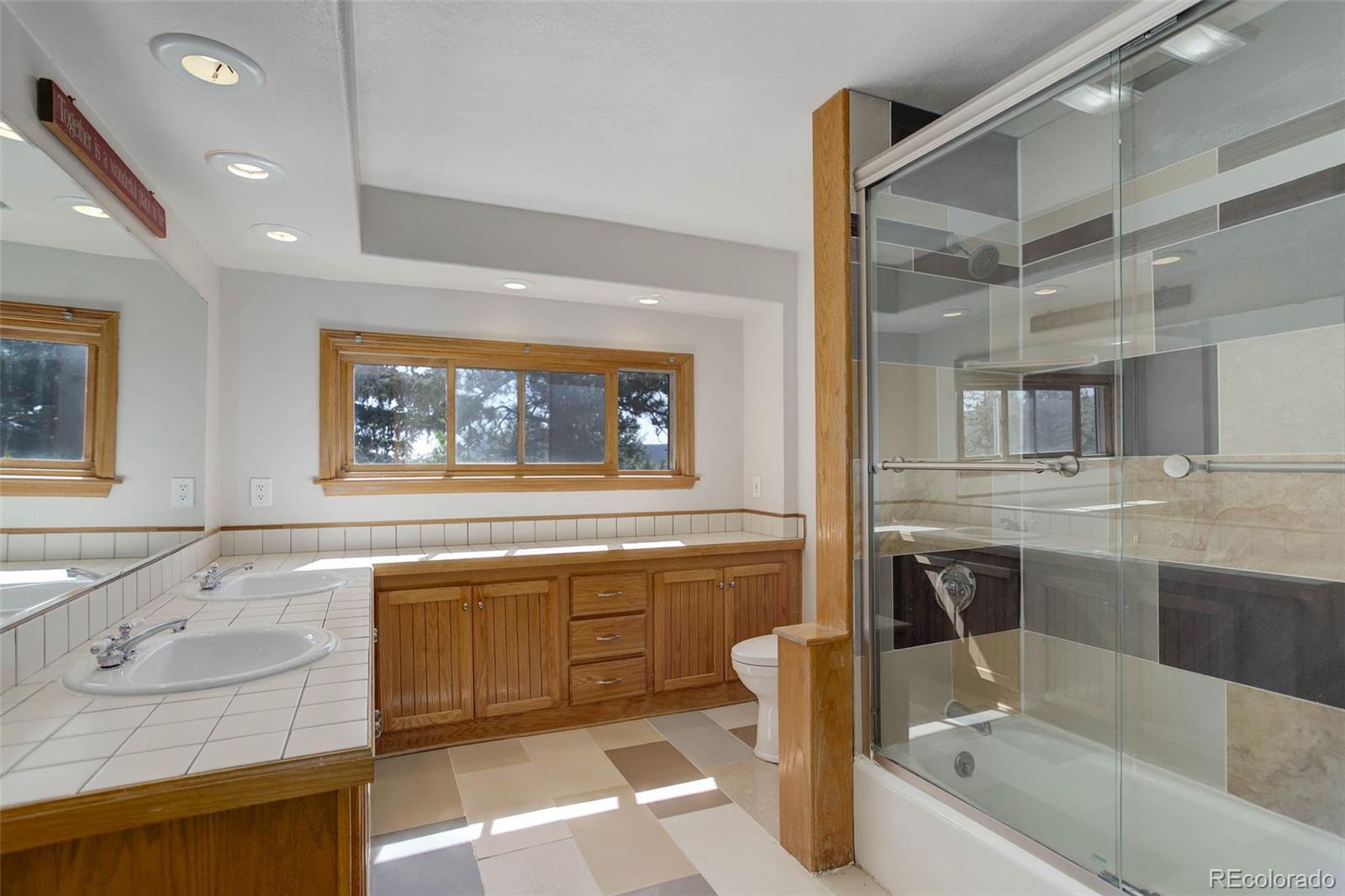 Evergreen, Colorado, 80439, United States, 5 Bedrooms Bedrooms, ,3 BathroomsBathrooms,Residential,For Sale,1846828