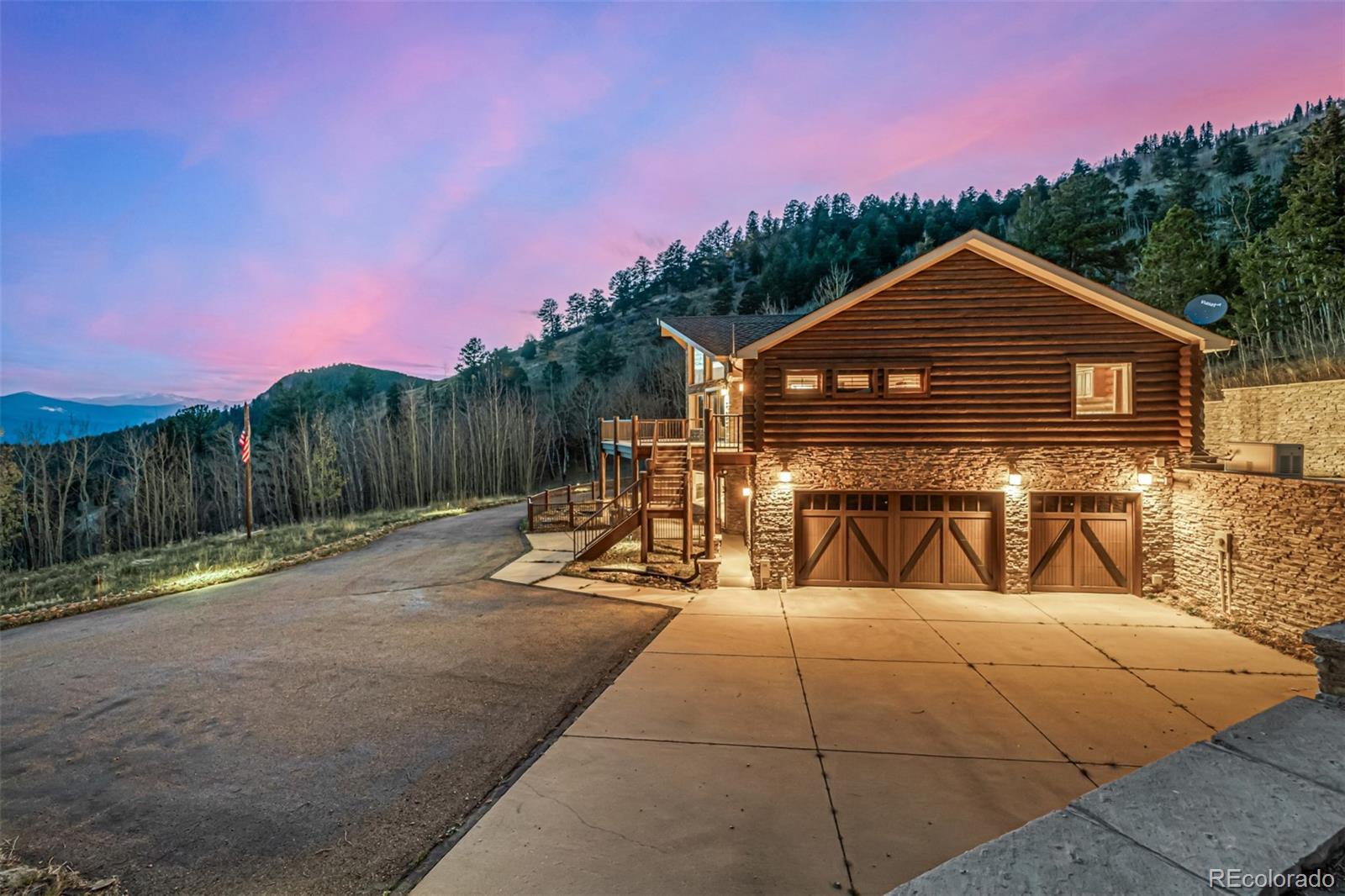 Golden, Colorado, 80403, United States, 5 Bedrooms Bedrooms, ,2 BathroomsBathrooms,Residential,For Sale,1974417