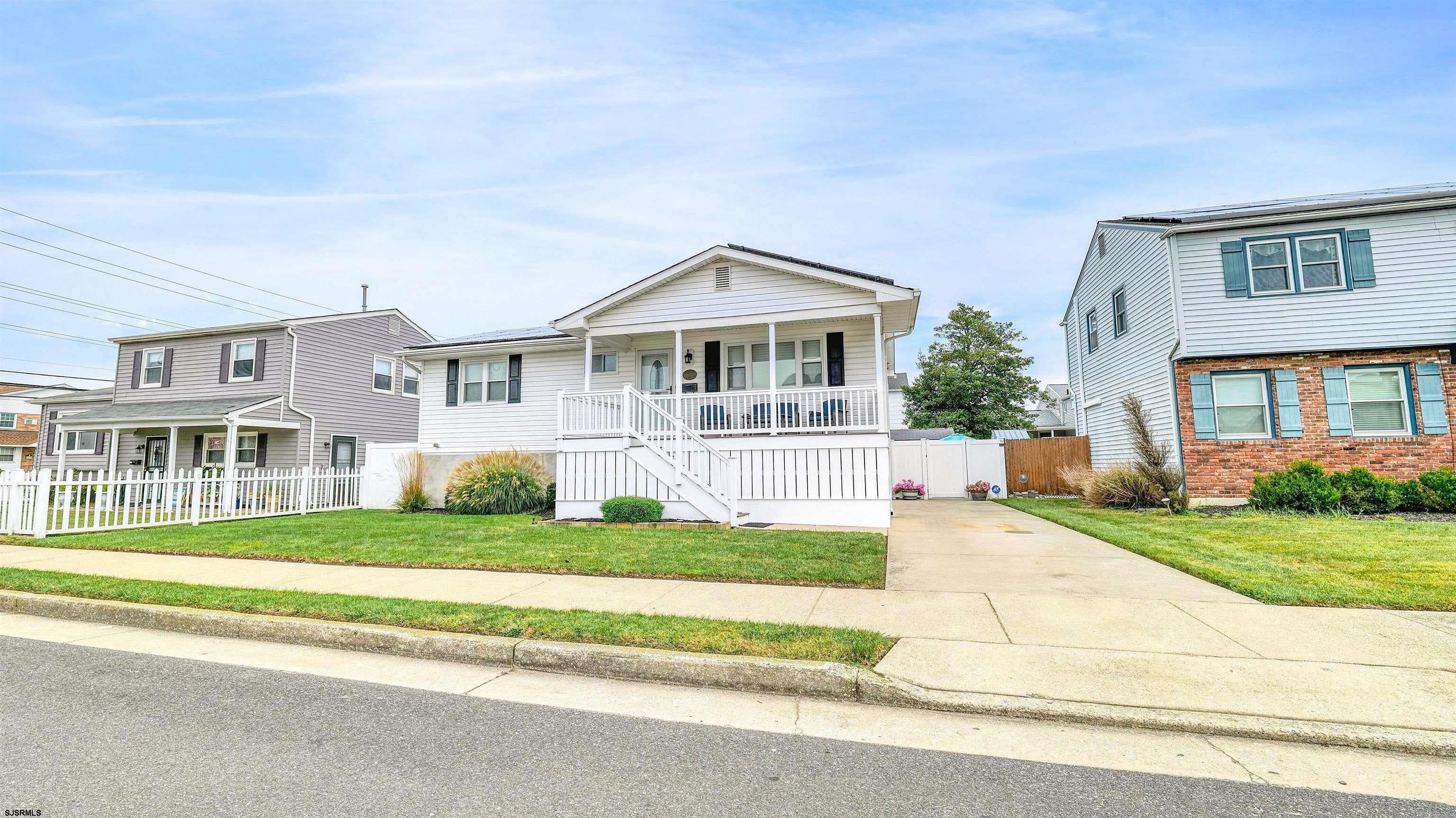 Ventnor, New Jersey, 08406, United States, 2 Bedrooms Bedrooms, ,2 BathroomsBathrooms,Residential,For Sale,1957844