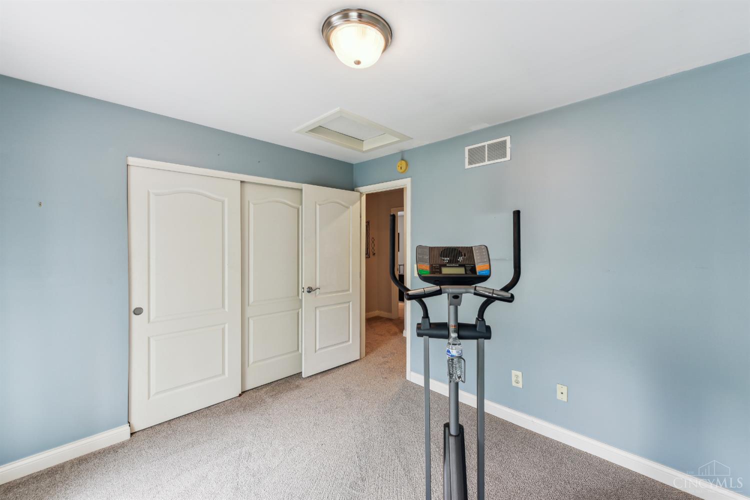 Miami Twp, Ohio, 45002, United States, 5 Bedrooms Bedrooms, ,5 BathroomsBathrooms,Residential,For Sale,1847033
