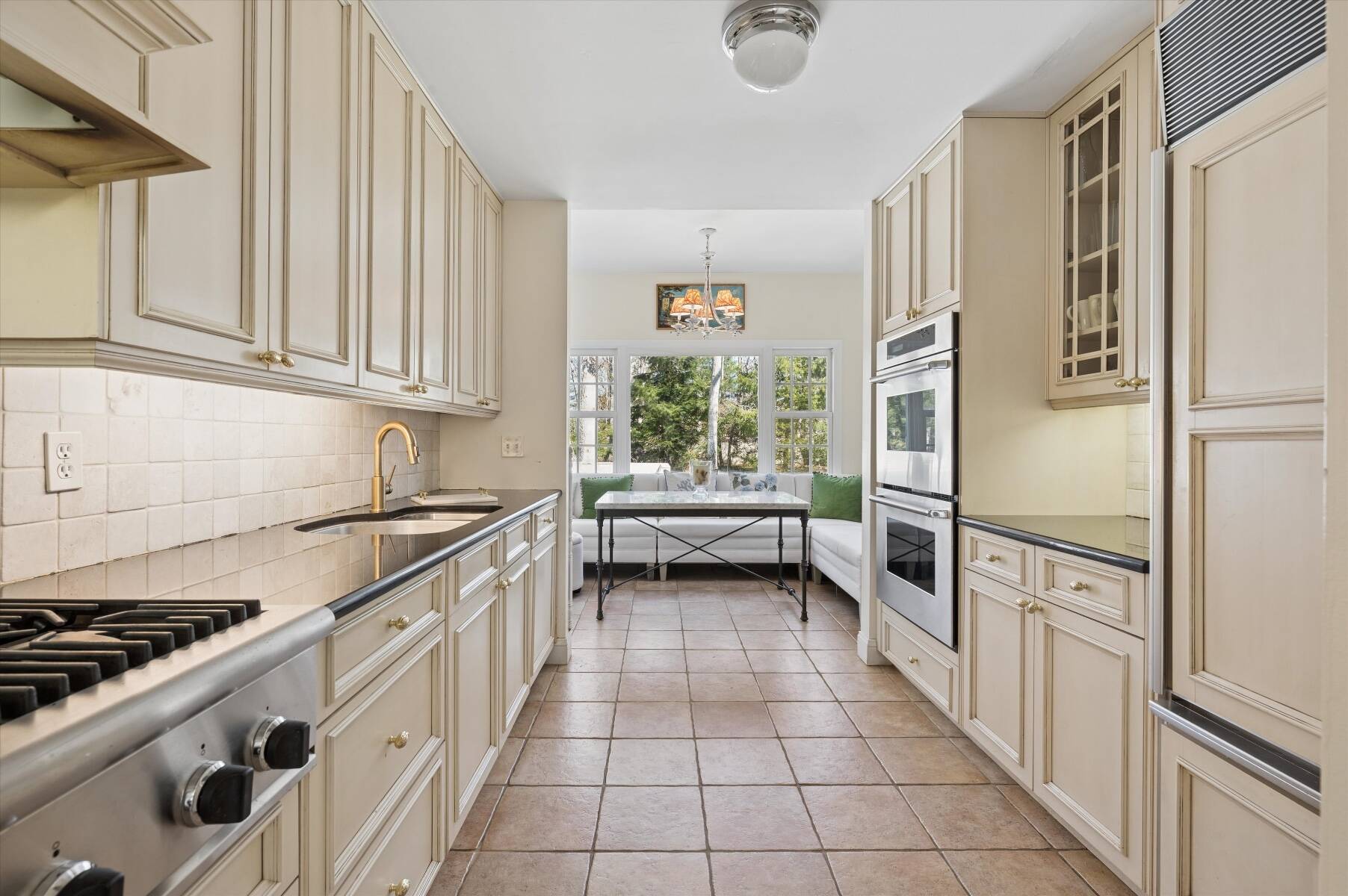  Georgica Estate on 2.5 +/- Acres with Pool & Tennis - 物件實景