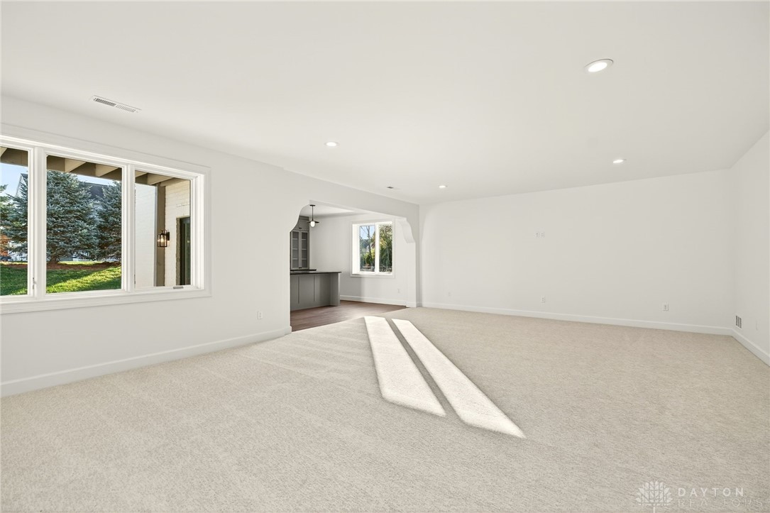 Washington Twp, Ohio, 45458, United States, 5 Bedrooms Bedrooms, ,5 BathroomsBathrooms,Residential,For Sale,1988352