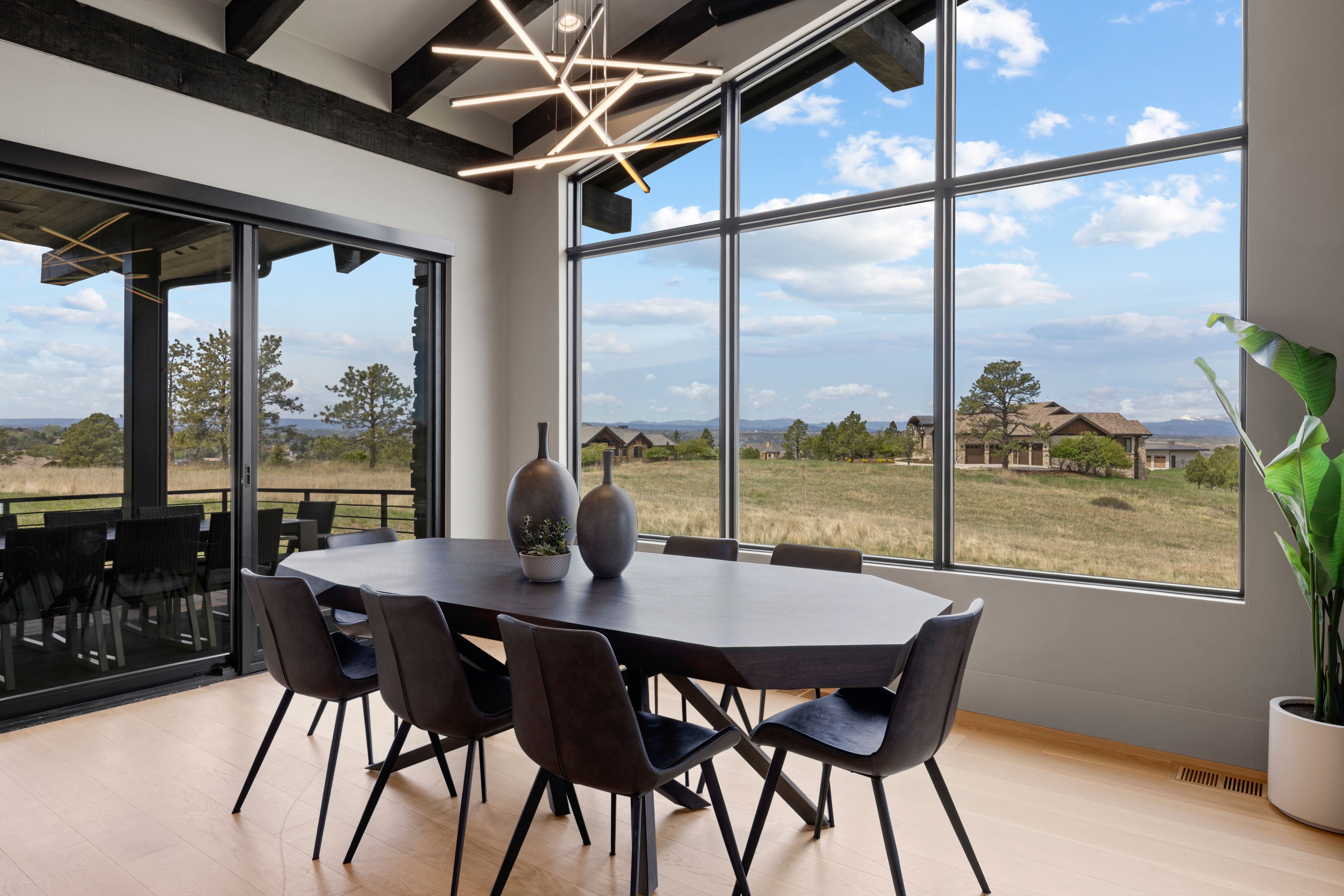  5 Bedroom  7 Bathroom Residence in 3+ Acres With Unobstructed Mountain Views - 物件實景