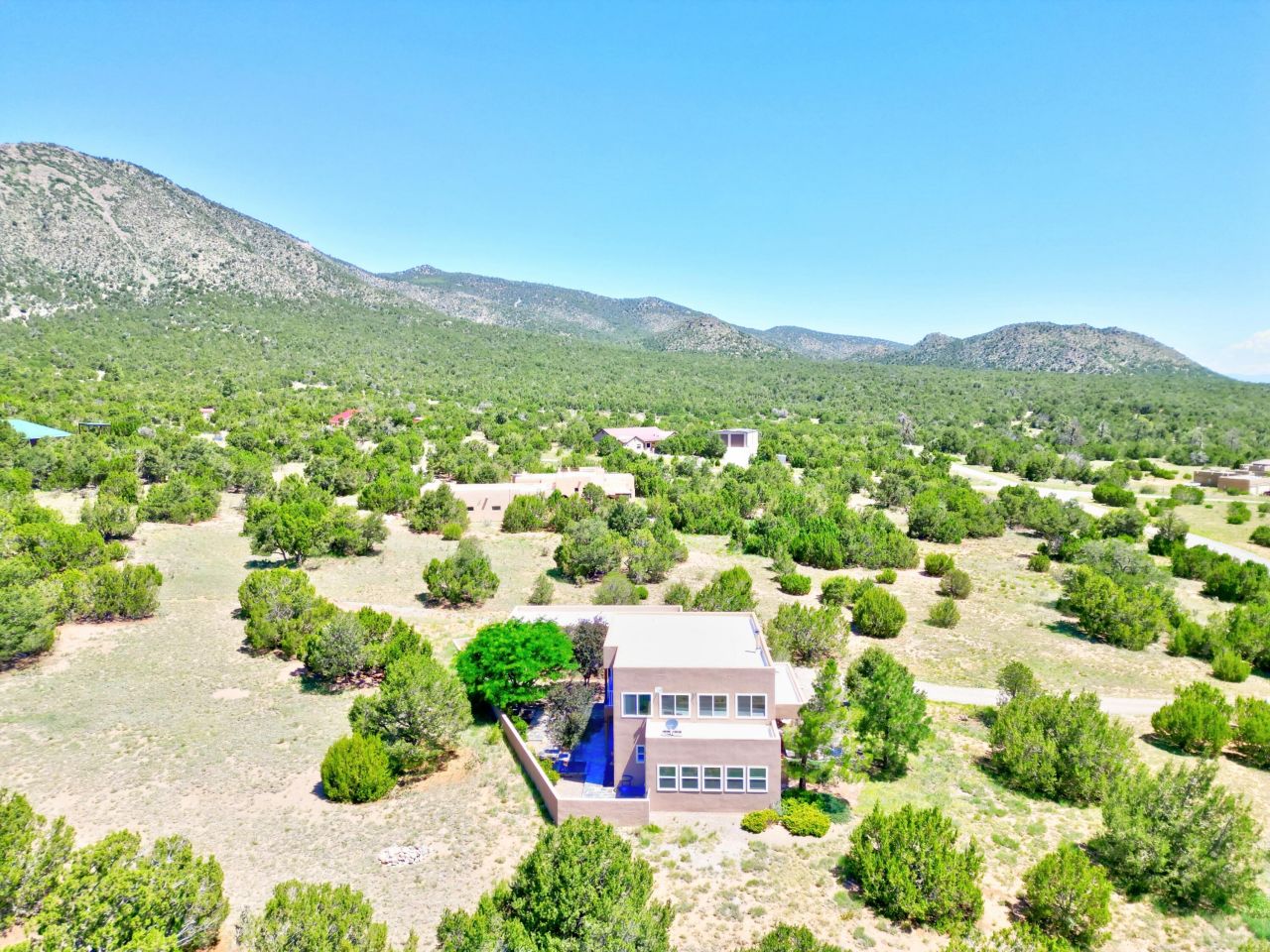 Edgewood, New Mexico, 87015, United States, 3 Bedrooms Bedrooms, ,2 BathroomsBathrooms,Residential,For Sale,1890562