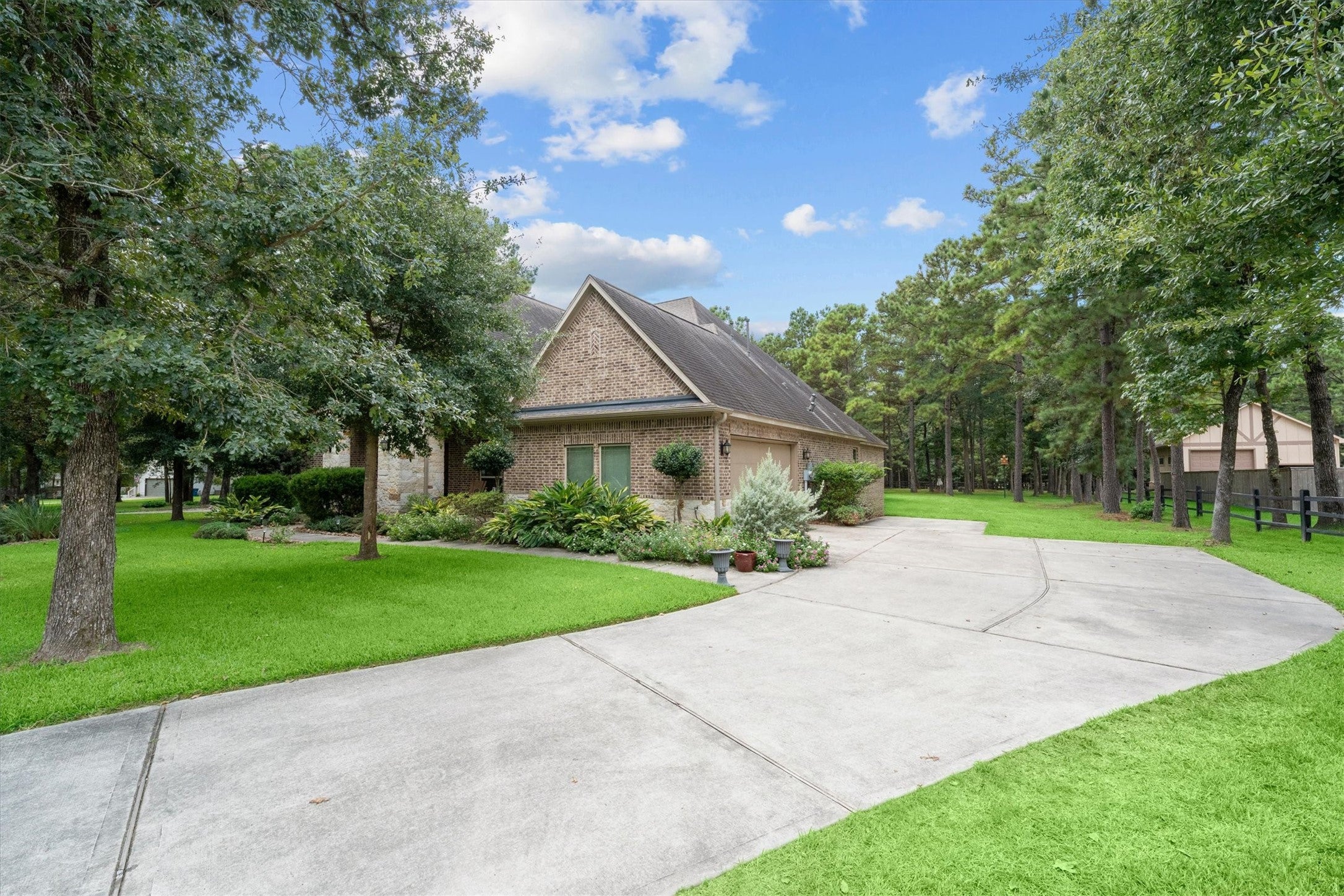 Catamaran Way, Montgomery, TX 77316 #1