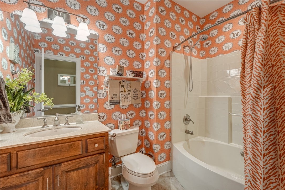Williamsburg, Virginia, 23185, United States, 7 Bedrooms Bedrooms, ,7 BathroomsBathrooms,Residential,For Sale,1903844