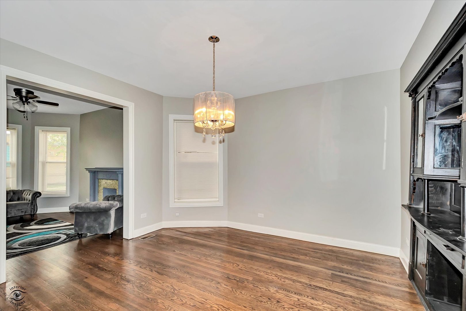 Chicago, Illinois, 60637, United States, 7 Bedrooms Bedrooms, ,3 BathroomsBathrooms,Residential,For Sale,1915108