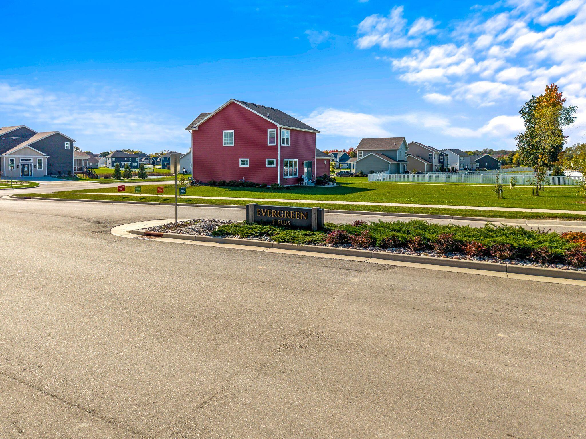 Menomonee Falls, Wisconsin, 53051, United States, 3 Bedrooms Bedrooms, ,2 BathroomsBathrooms,Residential,For Sale,1976595