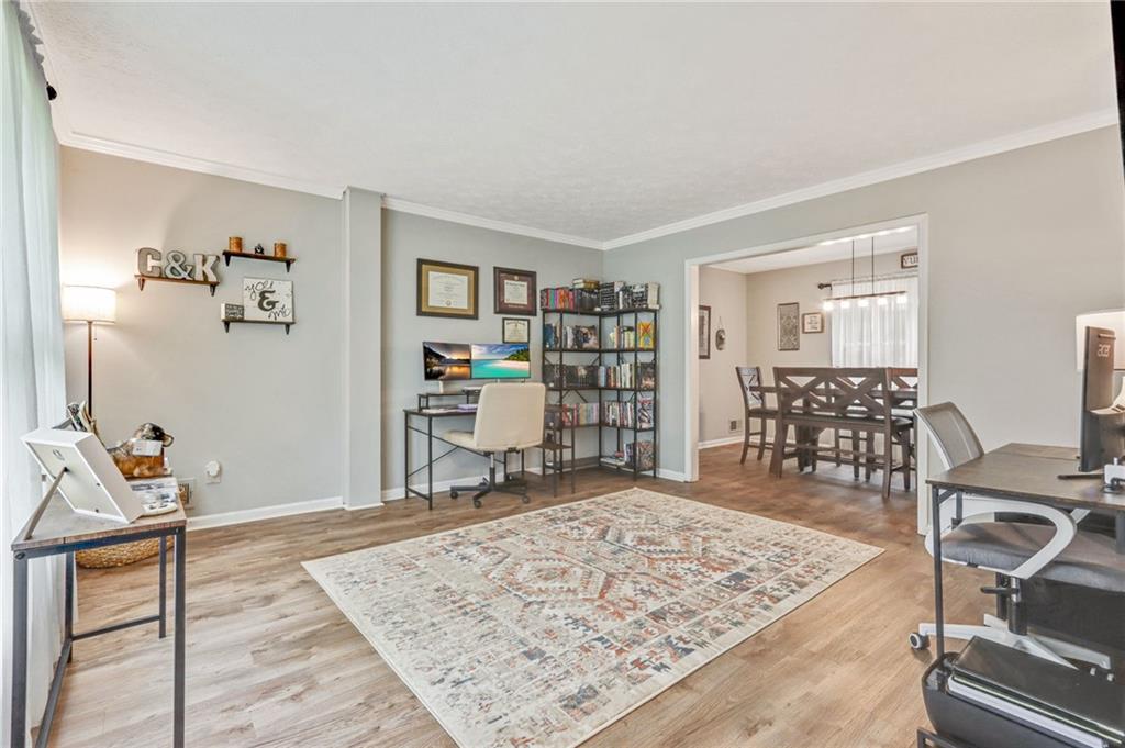 Smyrna, Georgia, 30080, United States, 3 Bedrooms Bedrooms, ,3 BathroomsBathrooms,Residential,For Sale,1983816