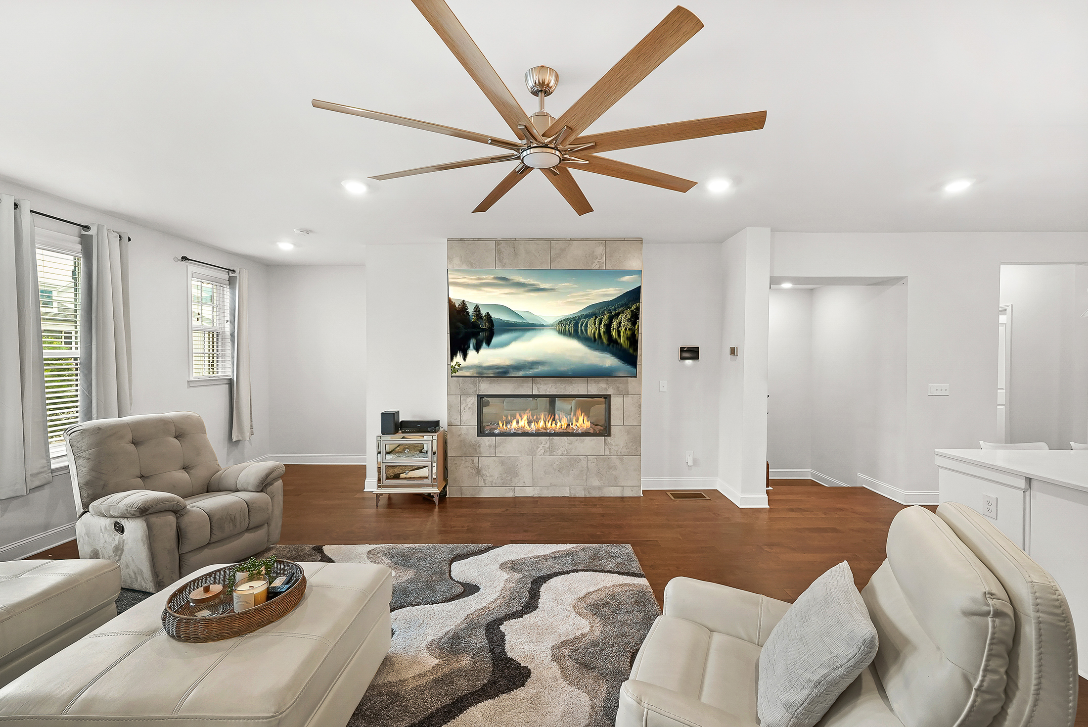  Beautifully Appointed Townhome in Downtown Duluth - 物件實景