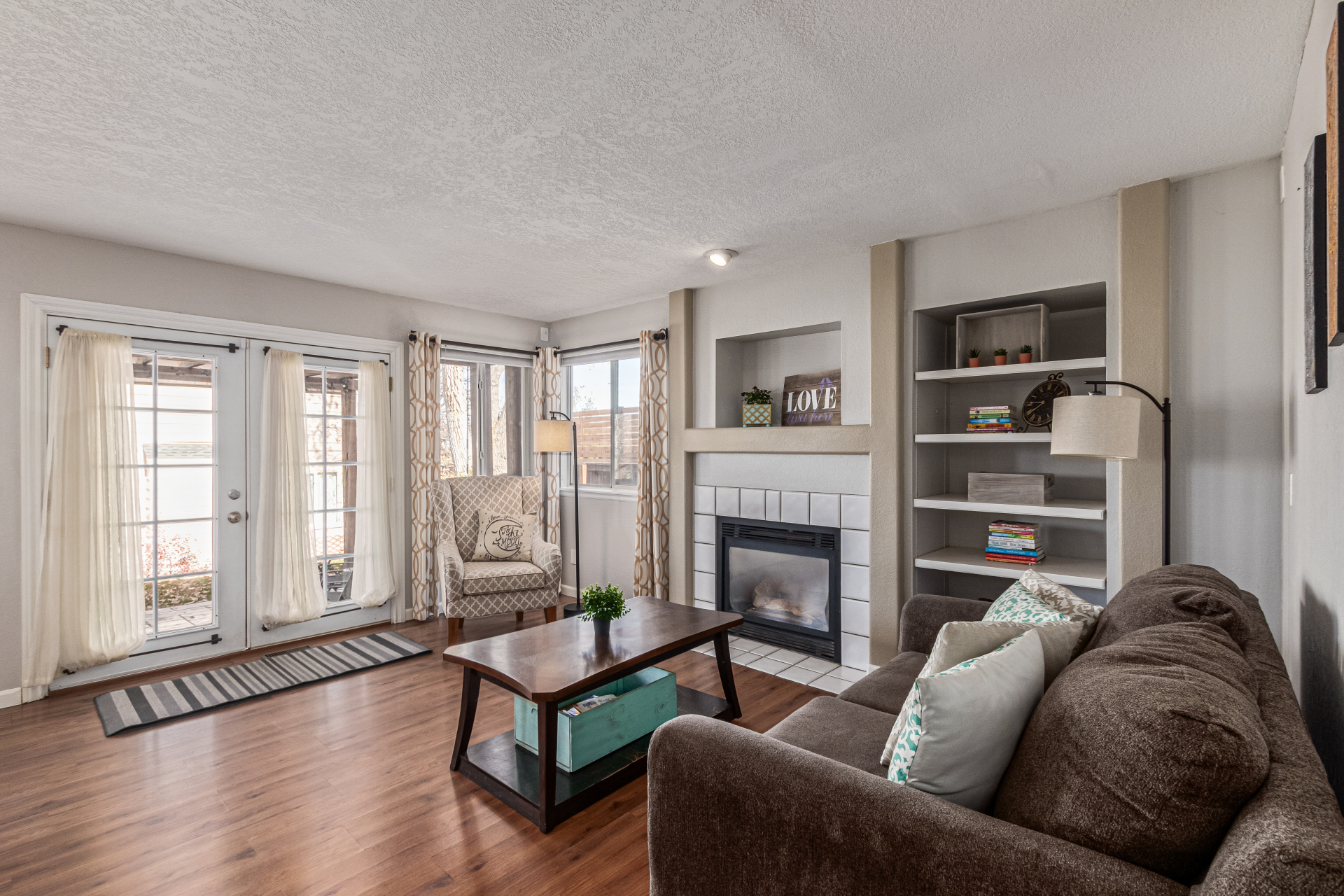 Highlands Ranch, Colorado, 80129, United States, 4 Bedrooms Bedrooms, ,2 BathroomsBathrooms,Residential,For Sale,1987309