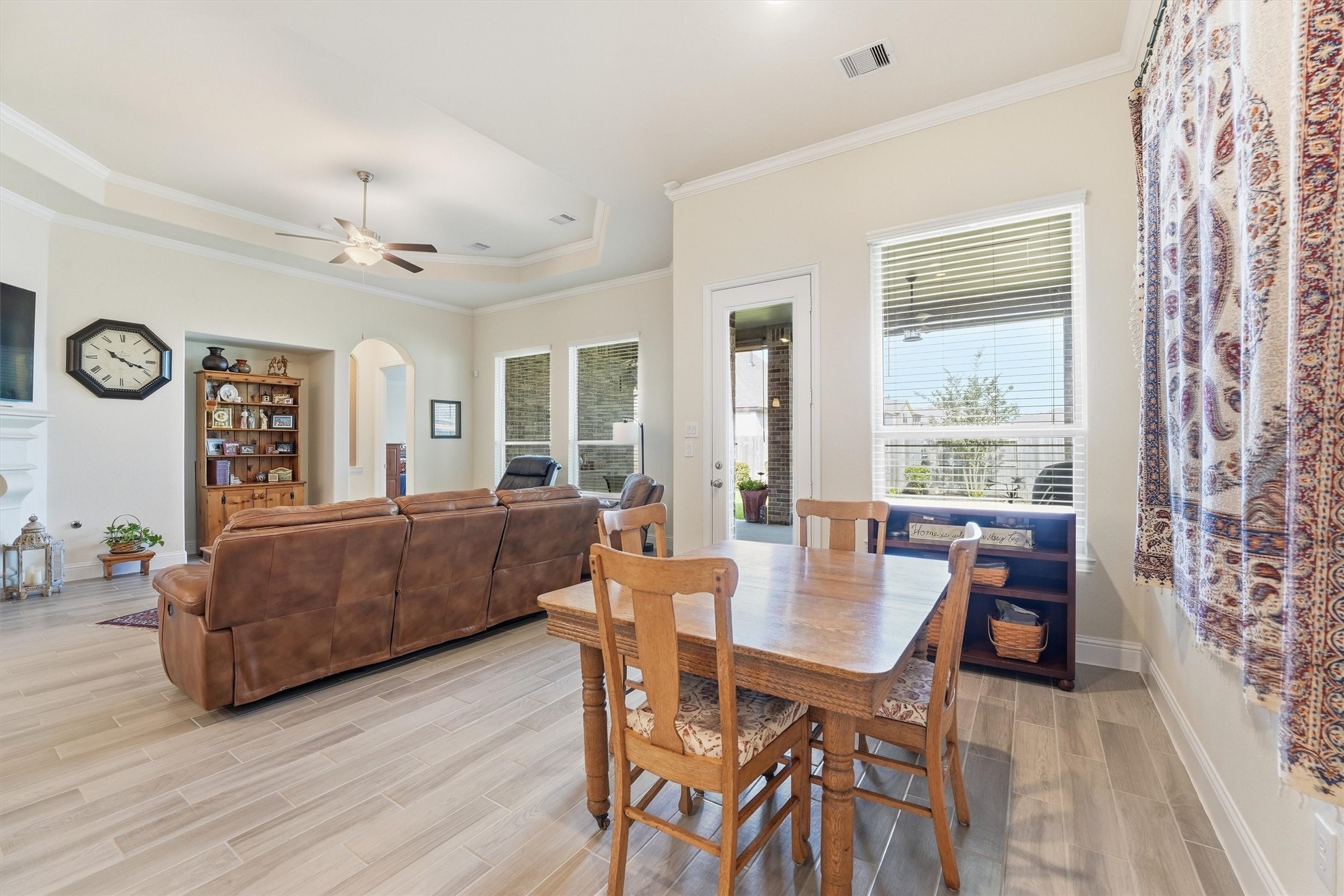  9307 Providence Bend Lane - 物件實景