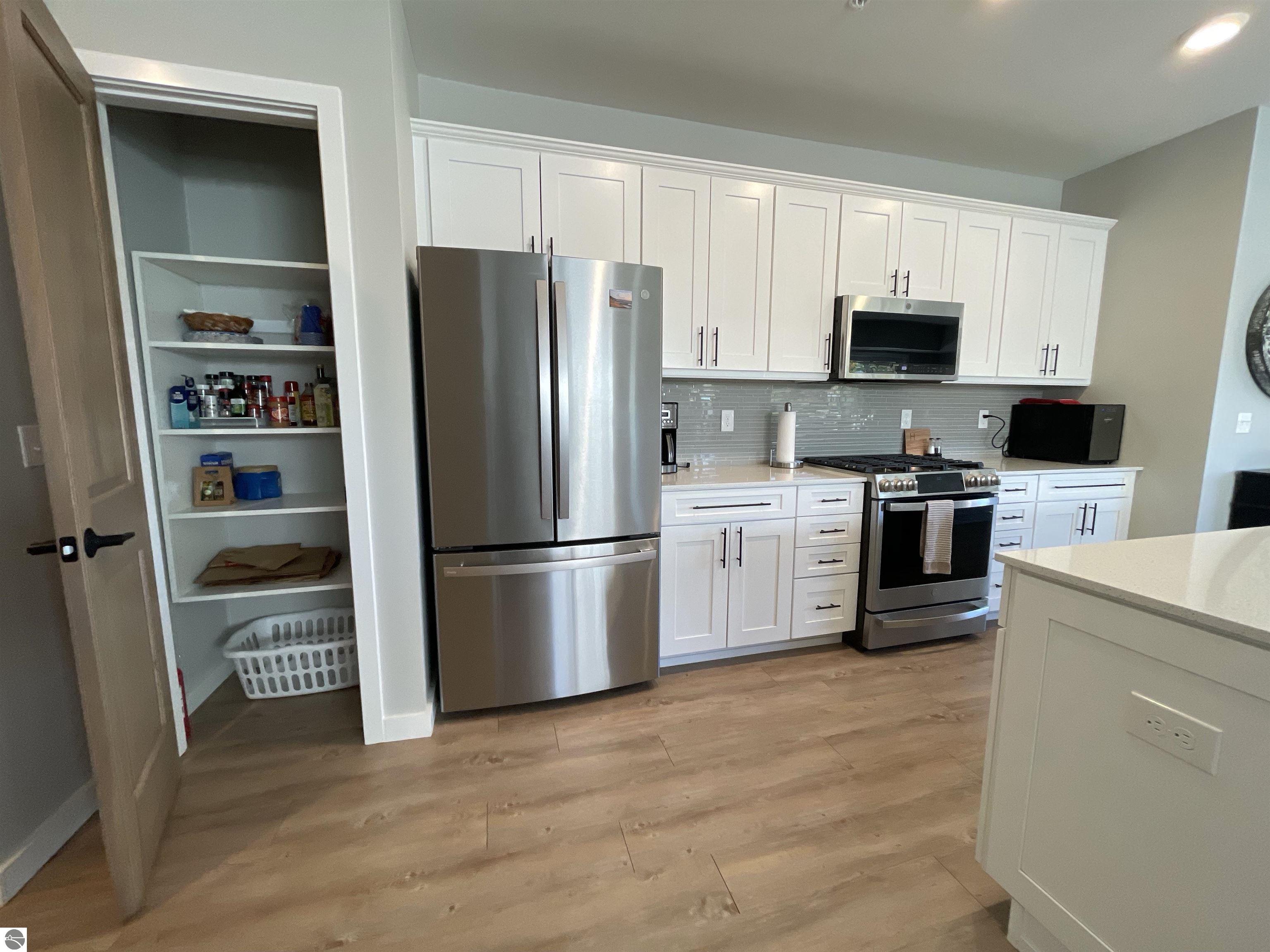 Traverse City, Michigan, 49684, United States, 2 Bedrooms Bedrooms, ,1 BathroomBathrooms,Residential,For Sale,1988617