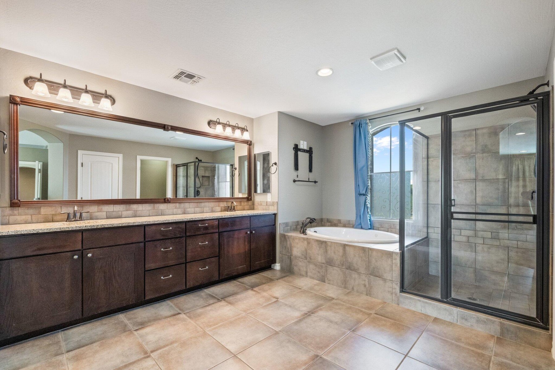  4523 S Gold Court  Chandler, AZ - 物件實景