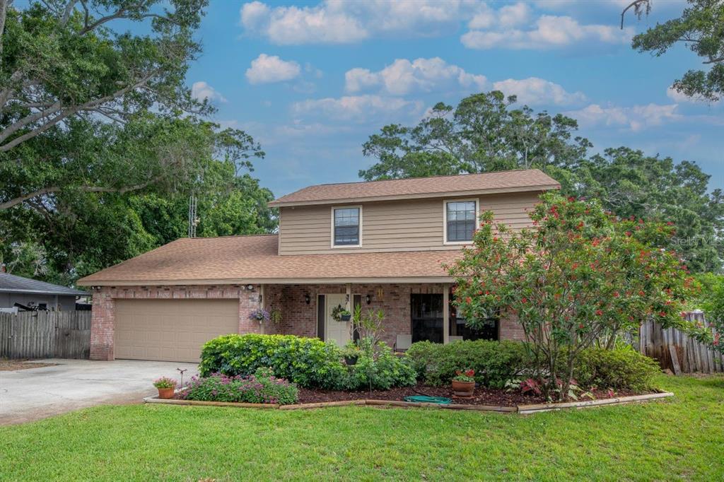Largo, Florida, 33773, United States, 3 Bedrooms Bedrooms, ,3 BathroomsBathrooms,Residential,For Sale,1839107