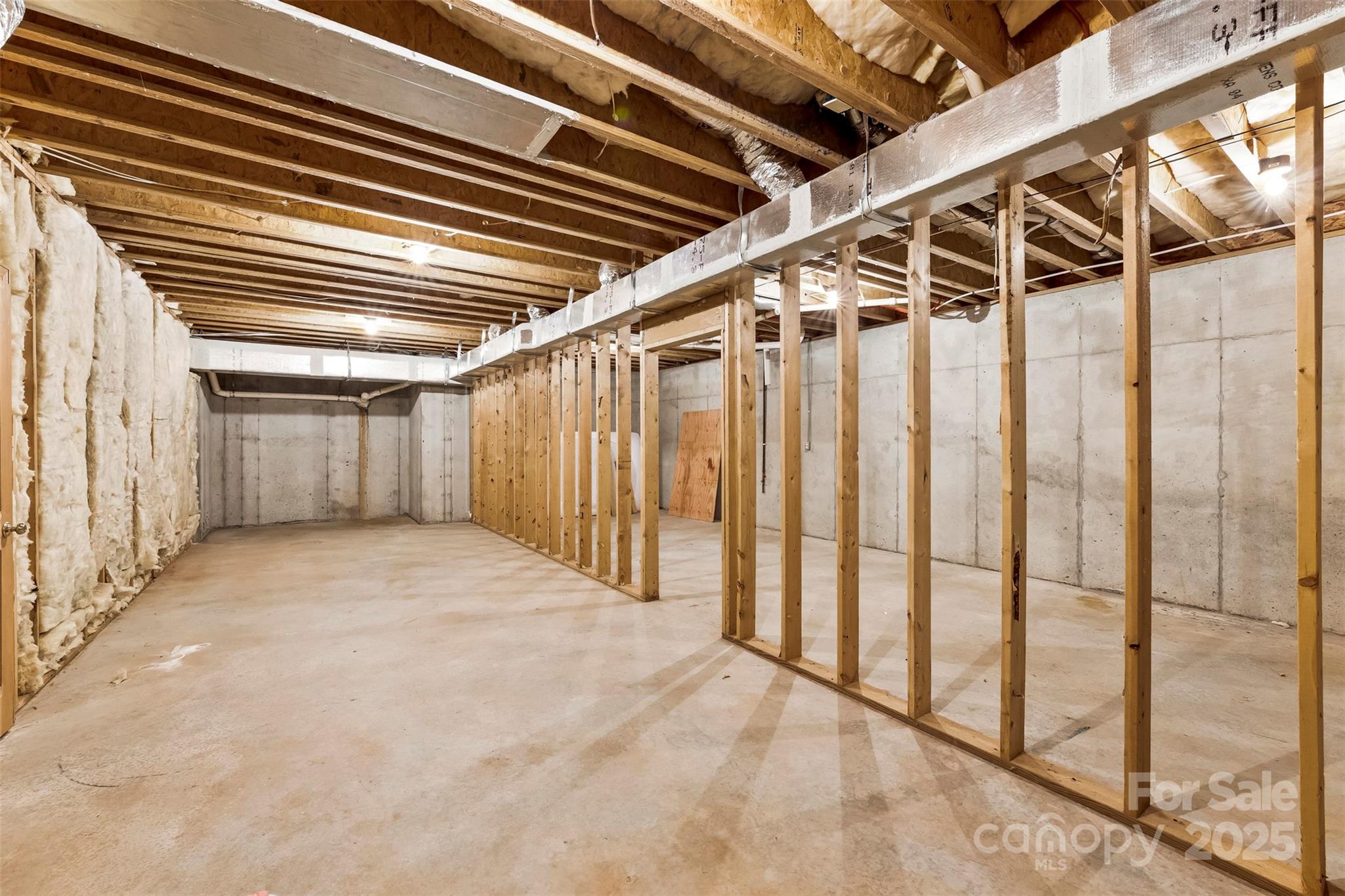 Lincolnton, North Carolina, 28092, United States, 3 Bedrooms Bedrooms, ,3 BathroomsBathrooms,Residential,For Sale,1910907